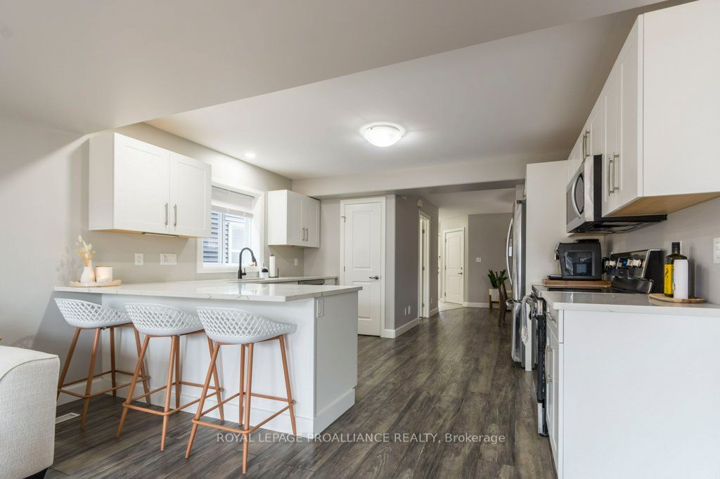 42 Dewal Place Property Photo 11
