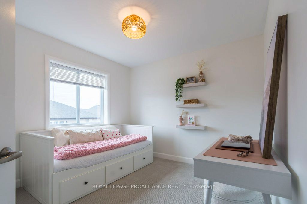 42 Dewal Place Property Photo 22