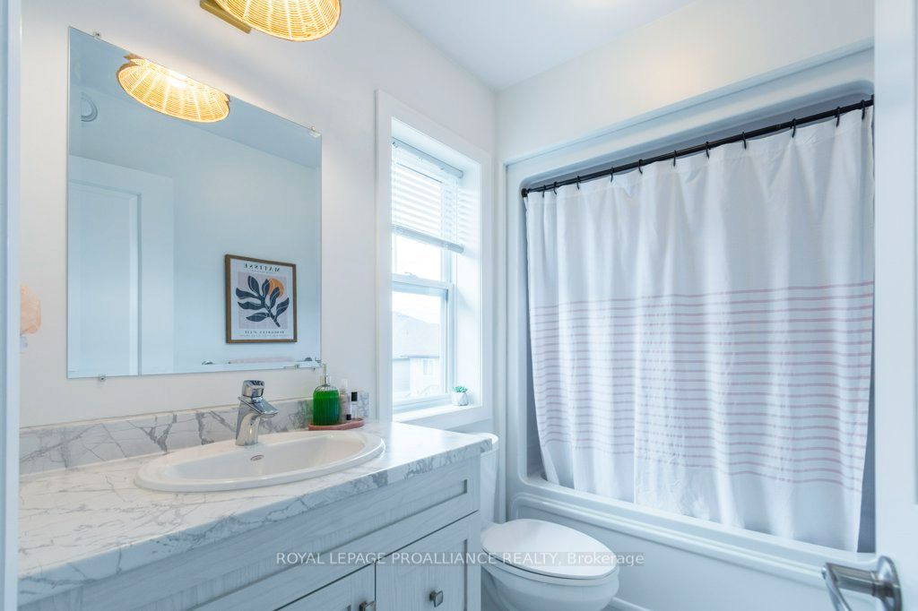 42 Dewal Place Property Photo 23