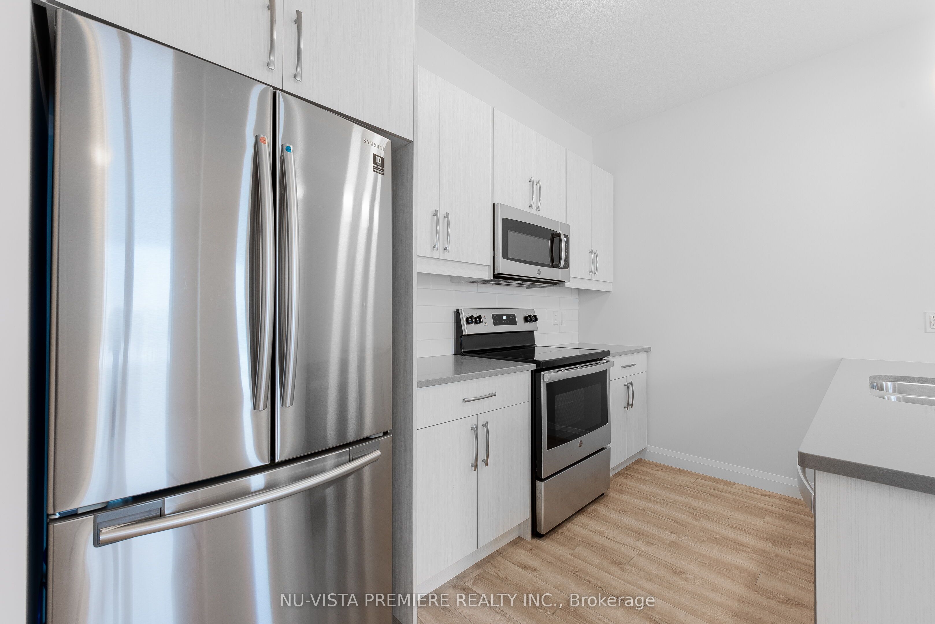1820 Canvas Way 90 Property Photo 6