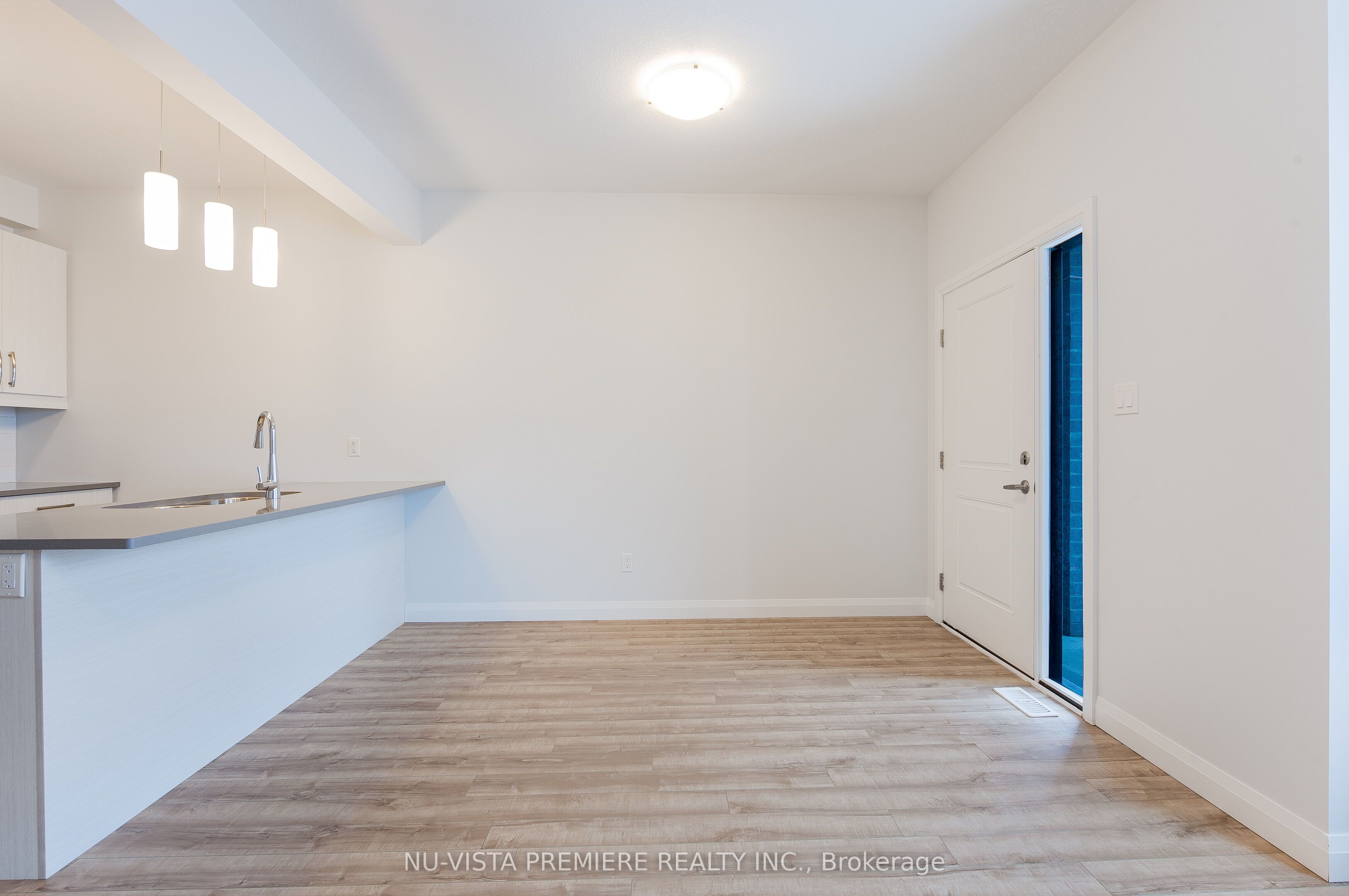 1820 Canvas Way 90 Property Photo 11