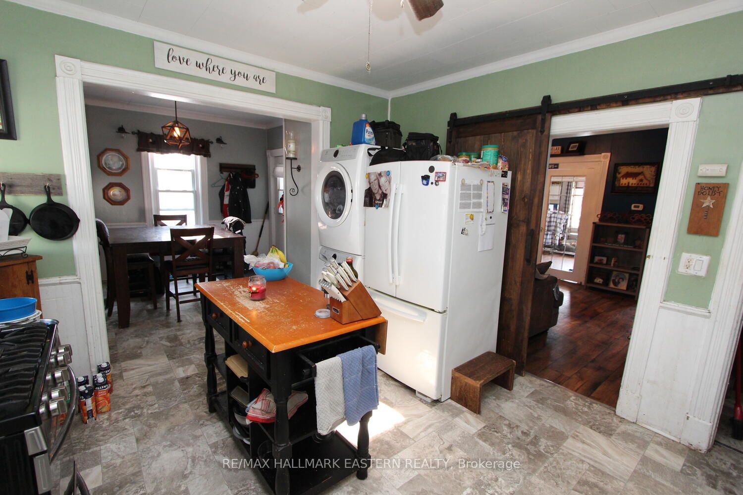 175-177 Front Street N Property Photo 6
