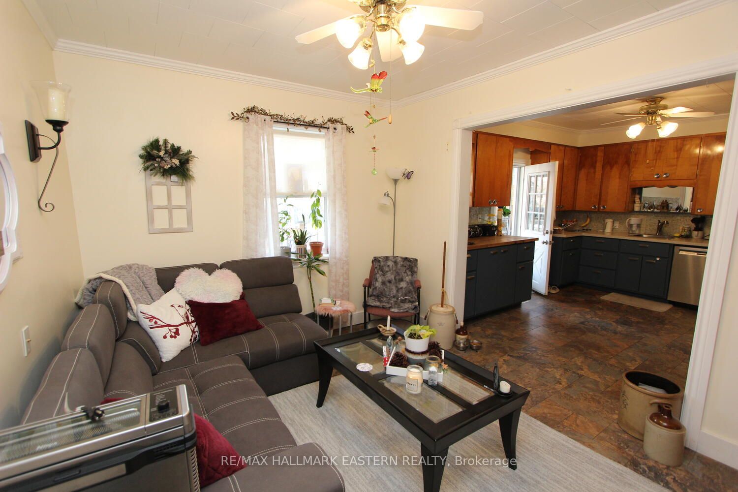 175-177 Front Street N Property Photo 19