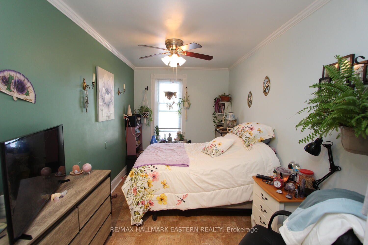 175-177 Front Street N Property Photo 24