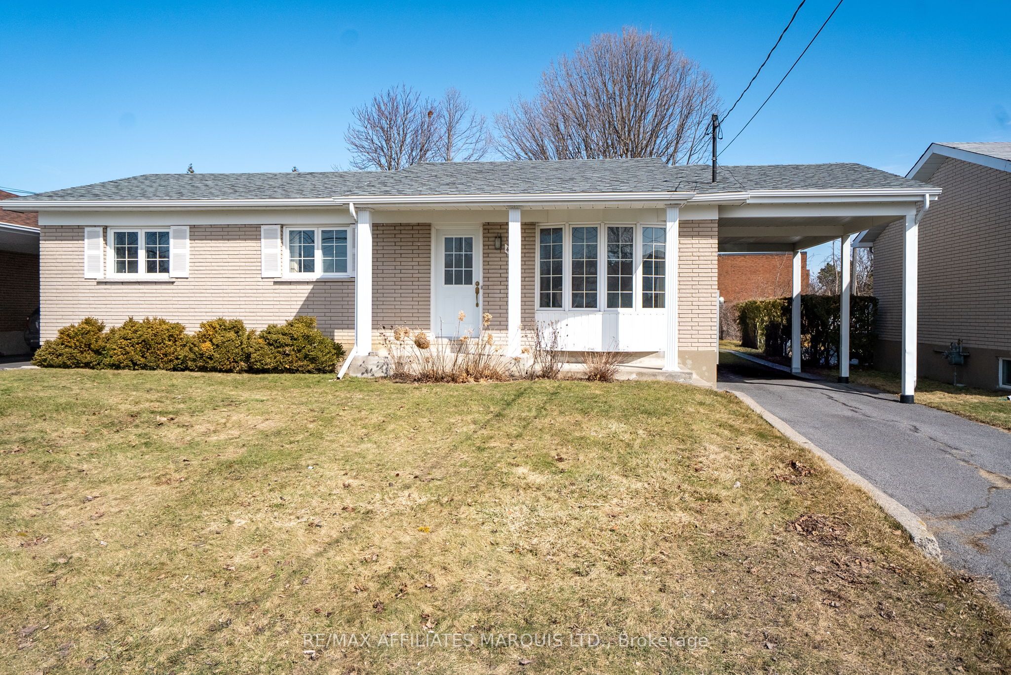 417 Lynwood Drive Property Photo