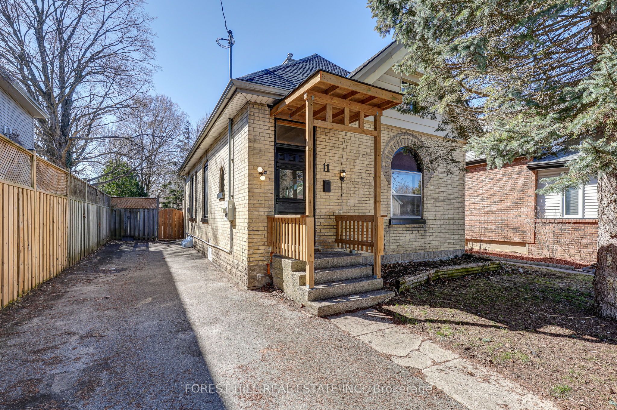 11 Josephine Street Property Photo