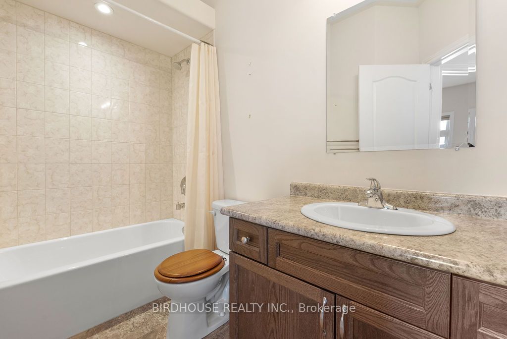 60 Chadwin Drive Property Photo 17