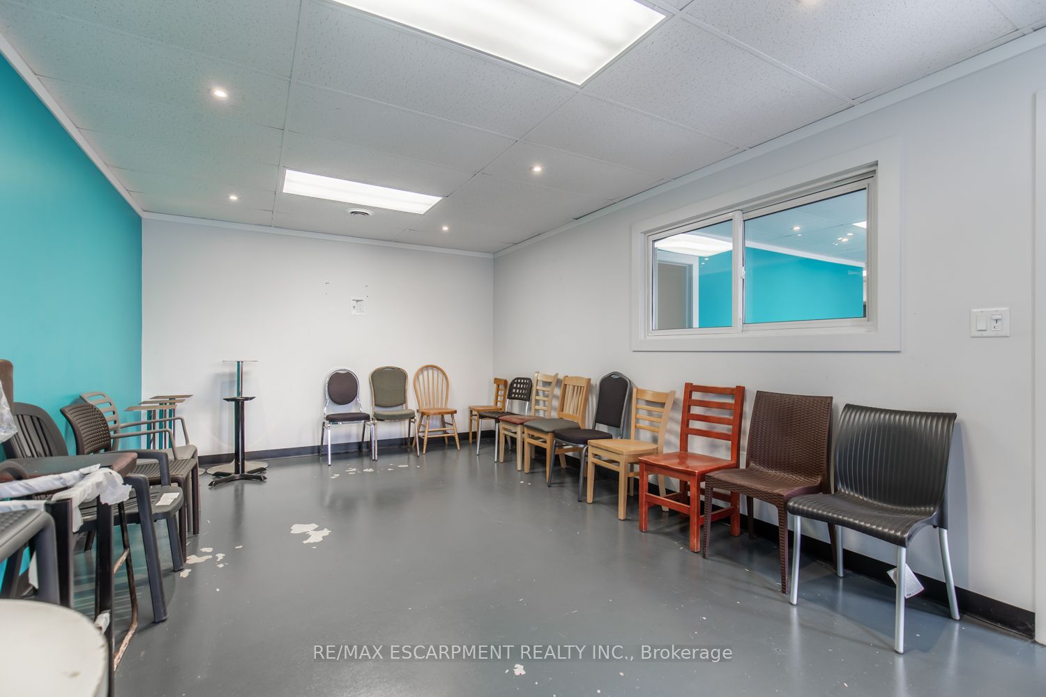 176 Mary Street Property Photo 10