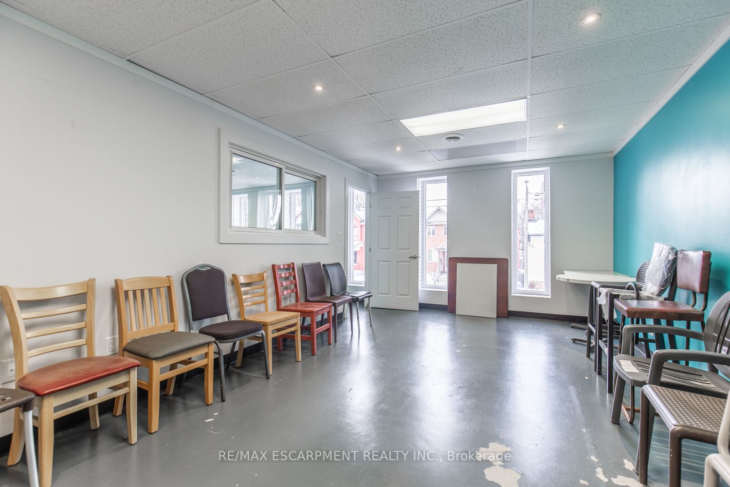 176 Mary Street Property Photo 11