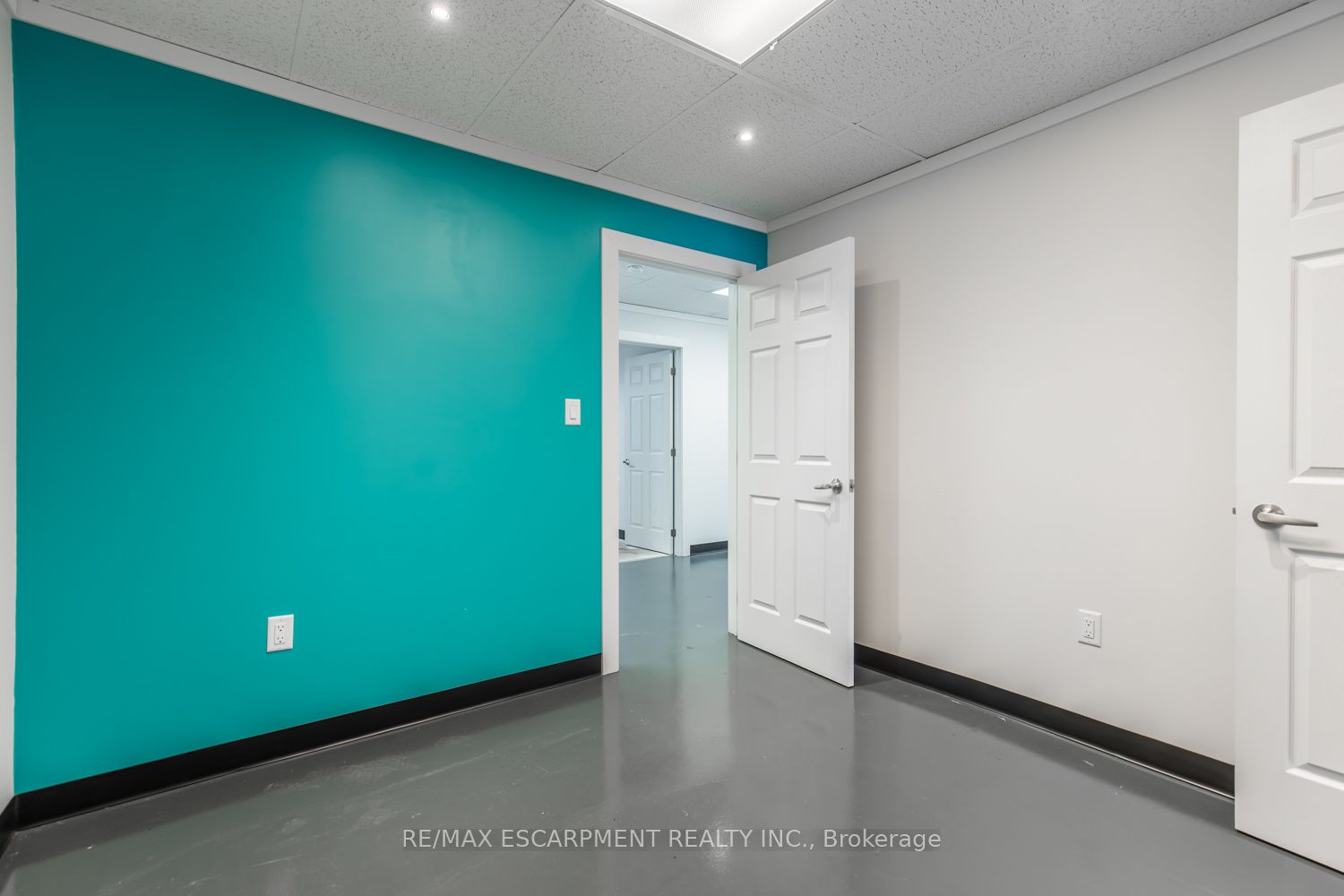 176 Mary Street Property Photo 18