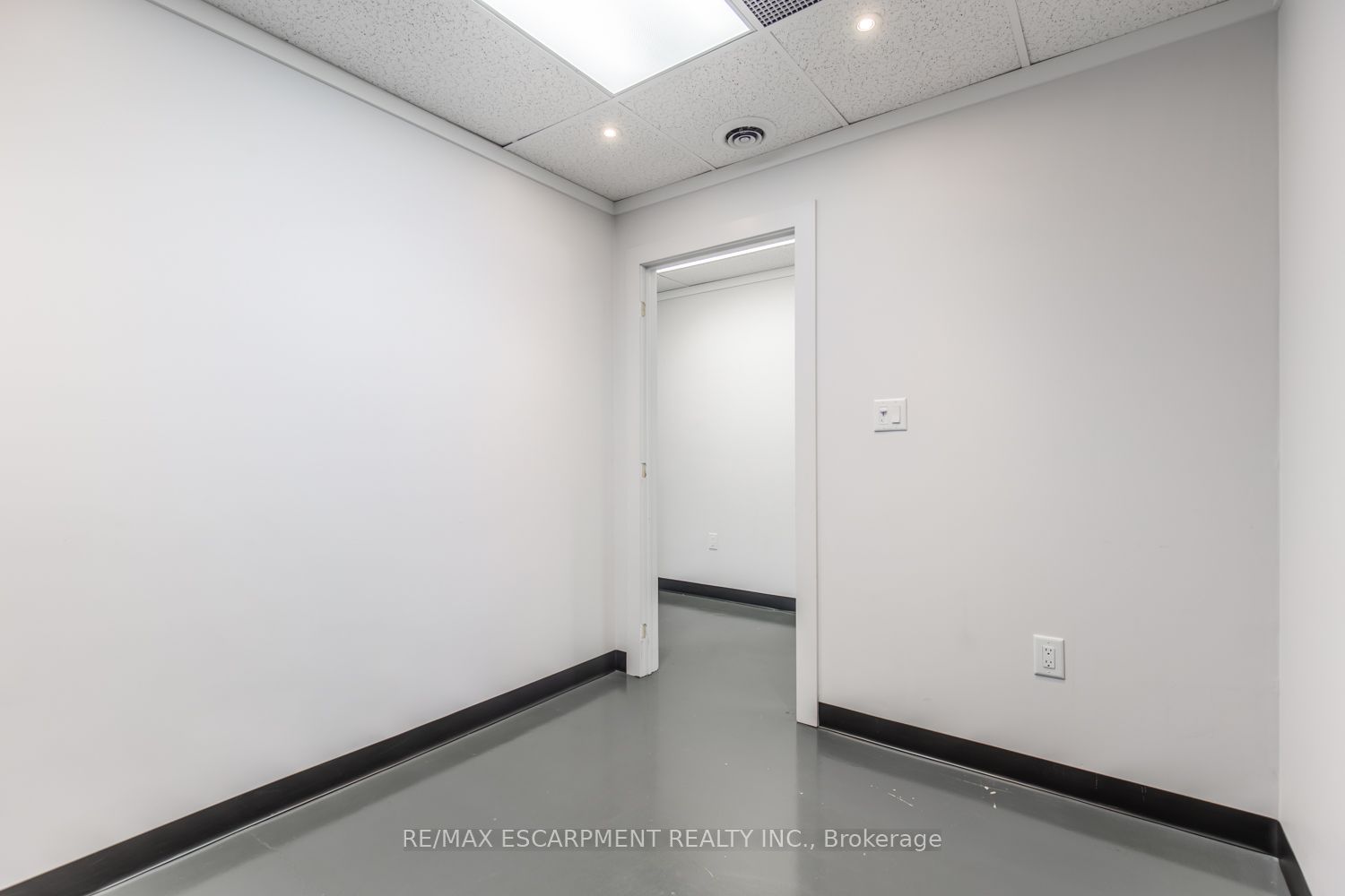 176 Mary Street Property Photo 22
