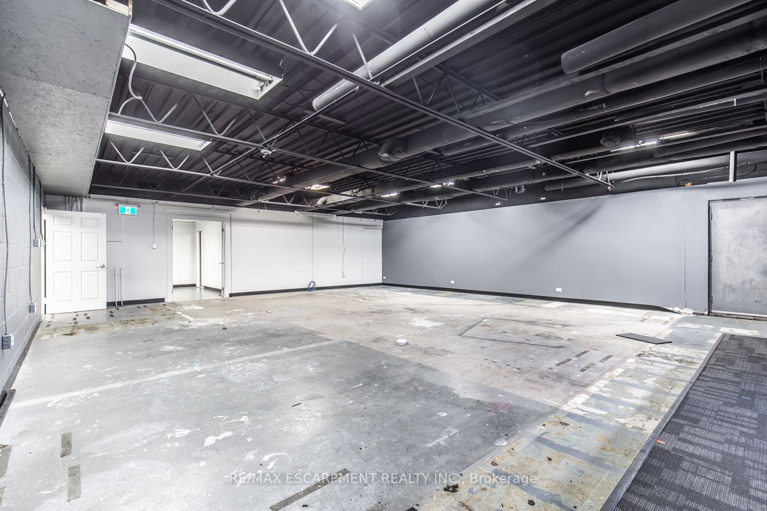 176 Mary Street Property Photo 36