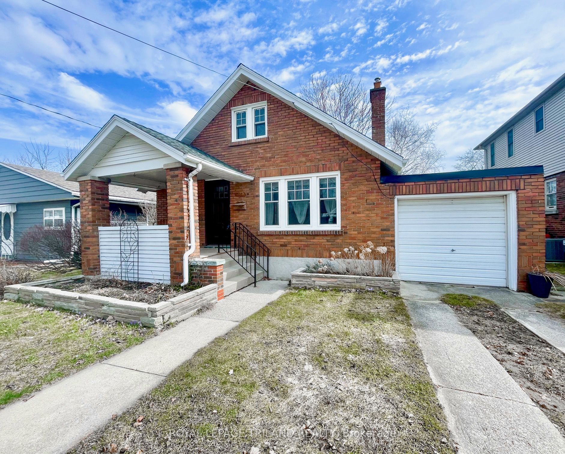 222 Edward St Property Photo