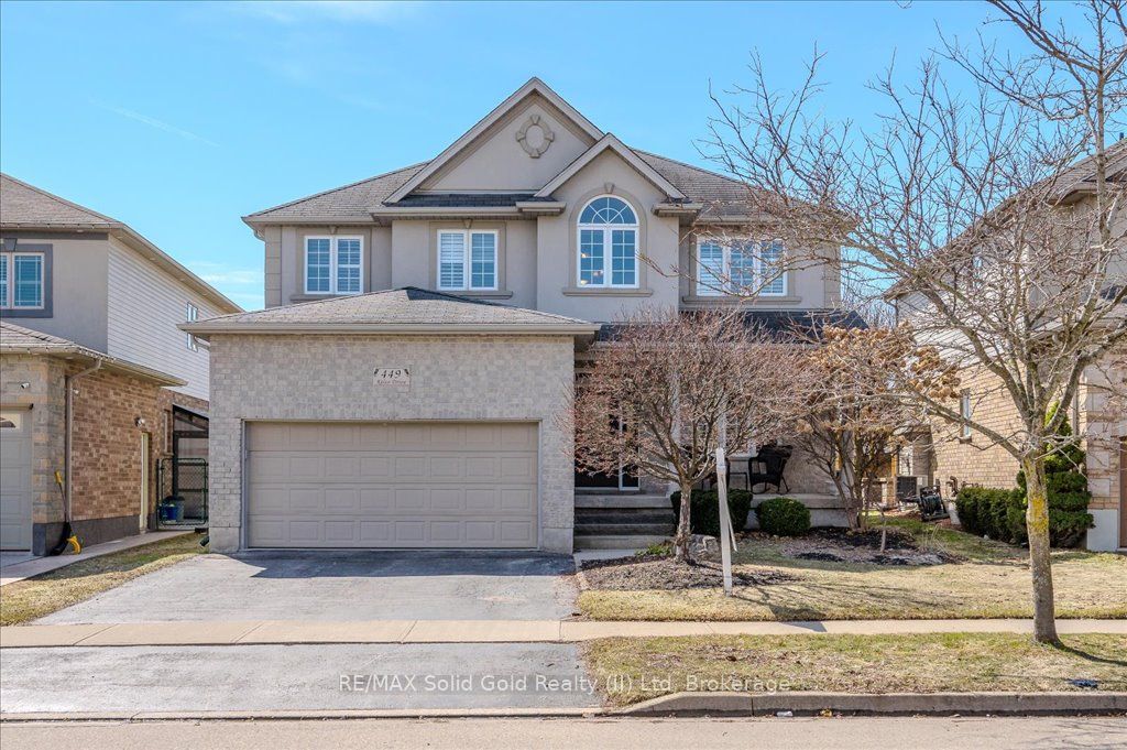 449 Kelso Dr Property Photo