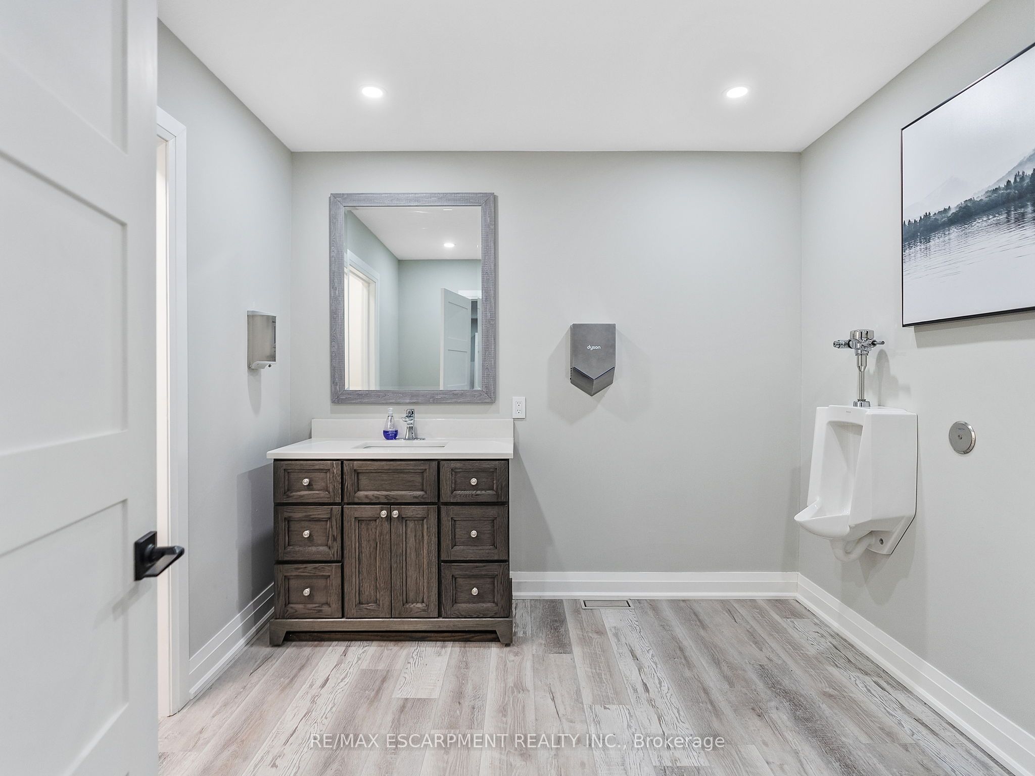 64 Argyle Street Property Photo 23