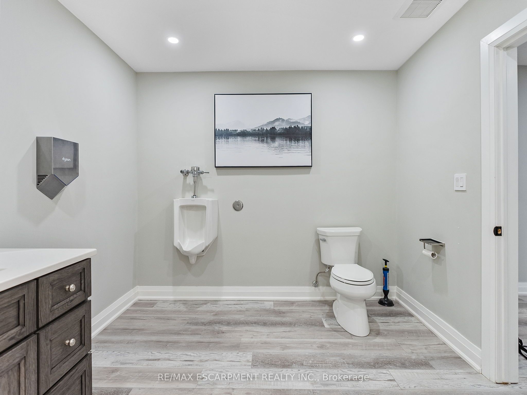 64 Argyle Street Property Photo 25