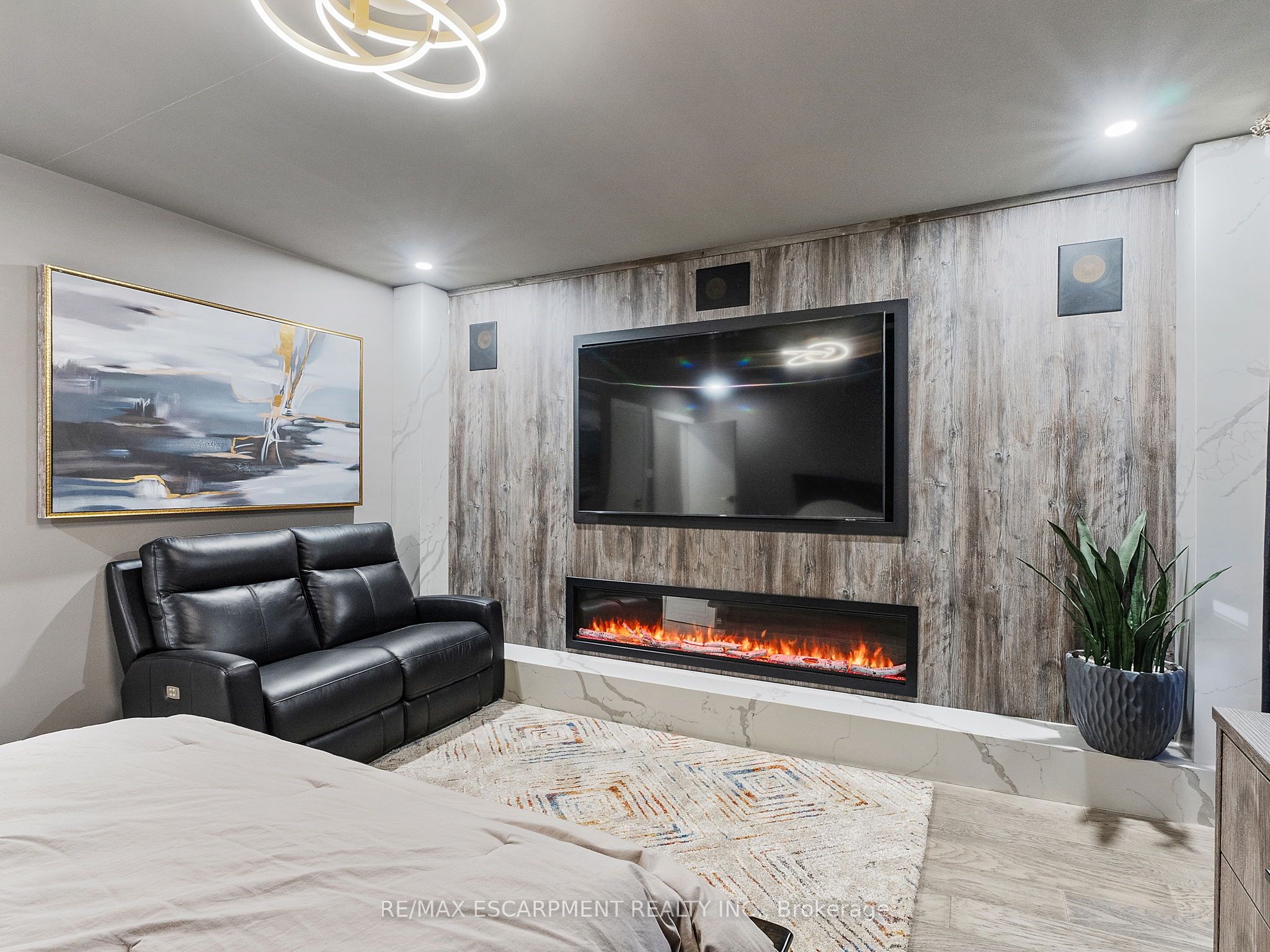 64 Argyle Street Property Photo 34