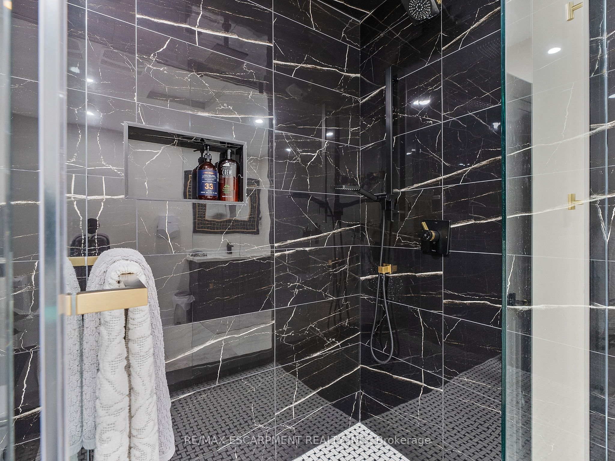 64 Argyle Street Property Photo 36