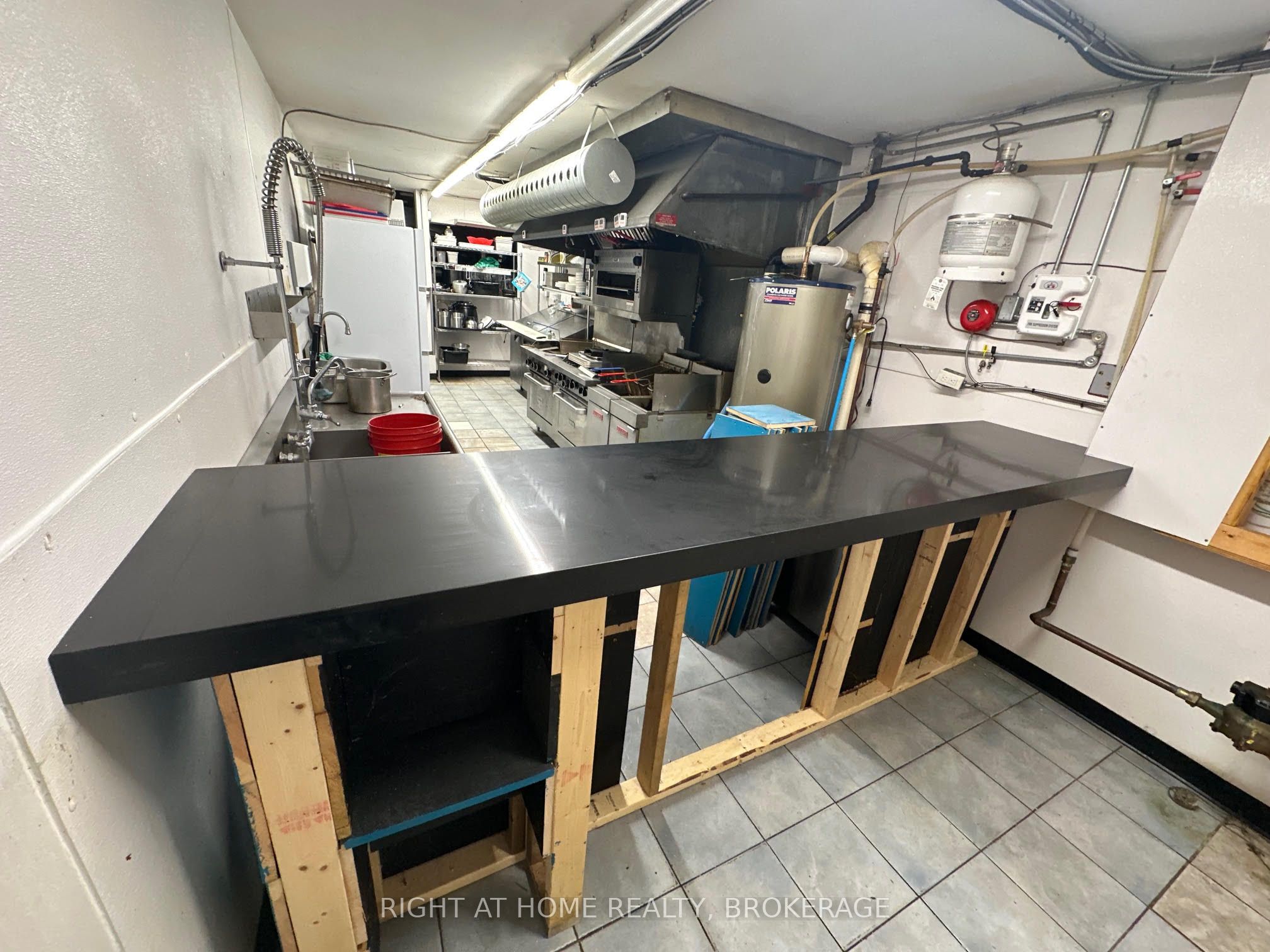 #unit B - 4060 Erie Road Property Photo 2