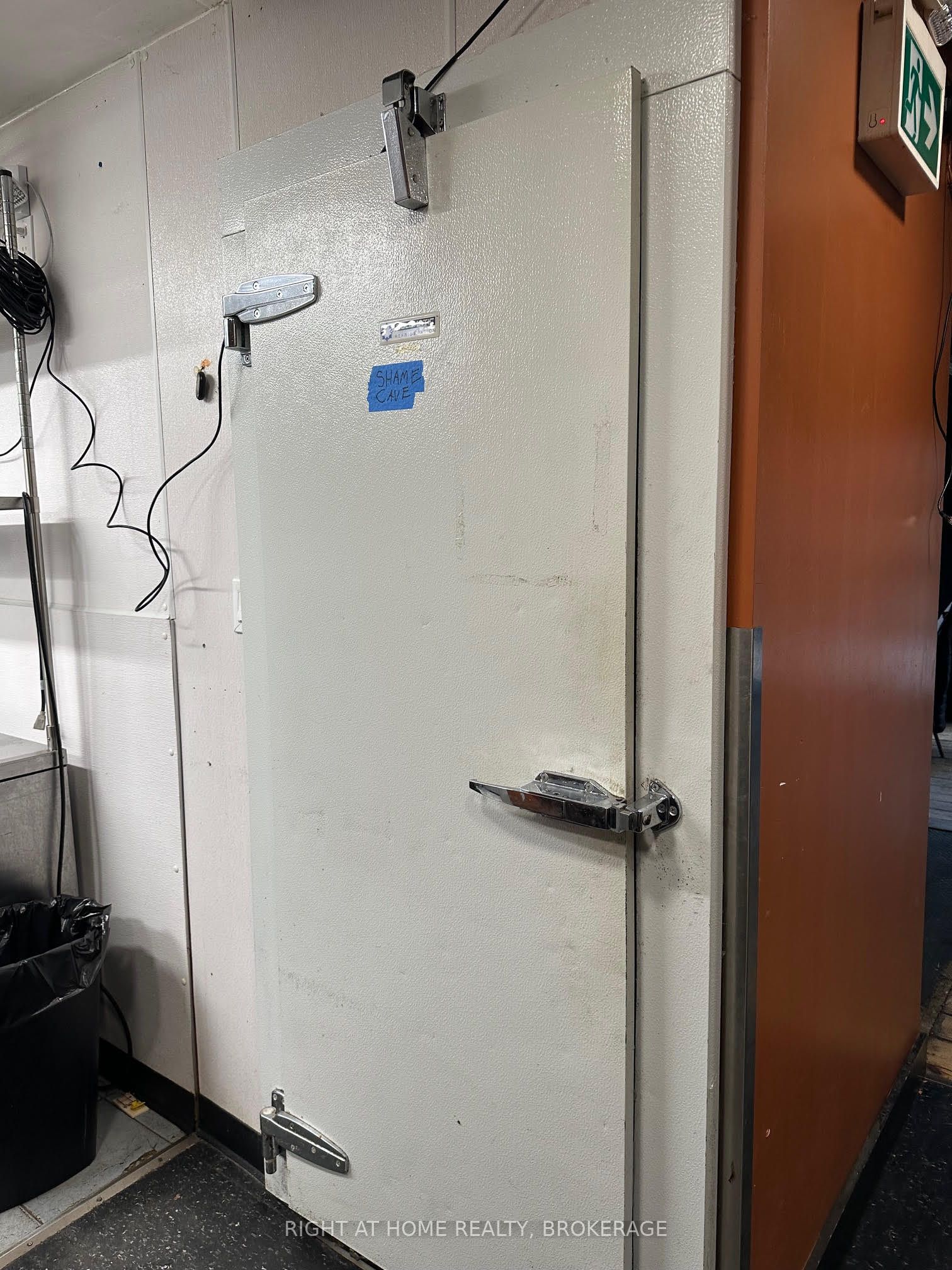 #unit B - 4060 Erie Road Property Photo 10