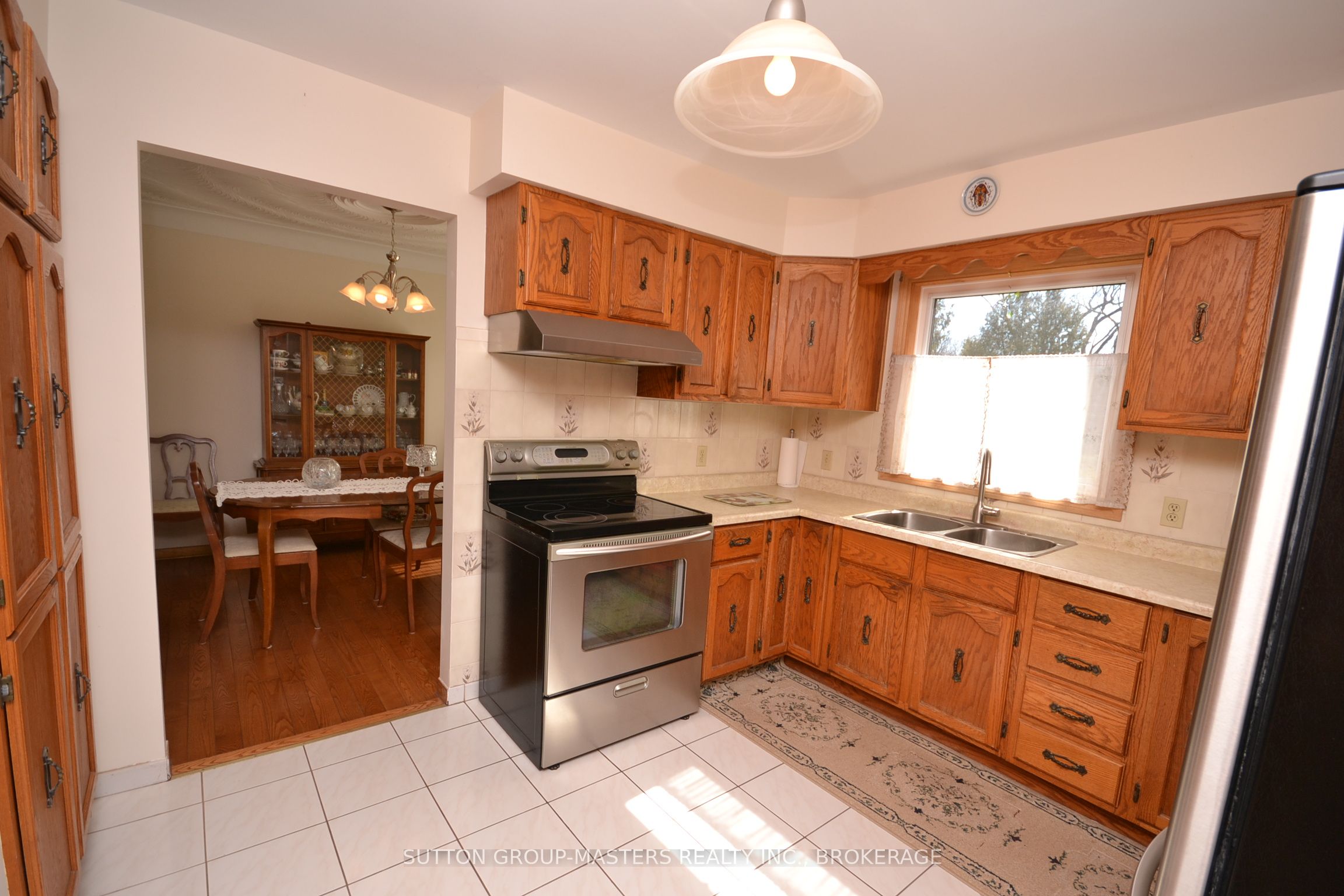 245 Arnold Street Property Photo 9