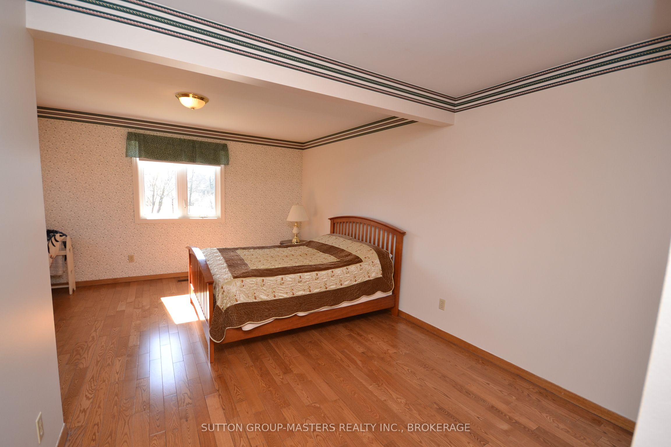 245 Arnold Street Property Photo 13