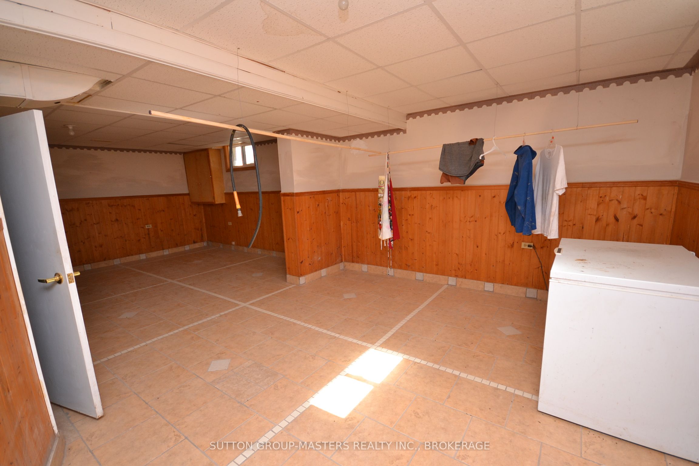 245 Arnold Street Property Photo 24
