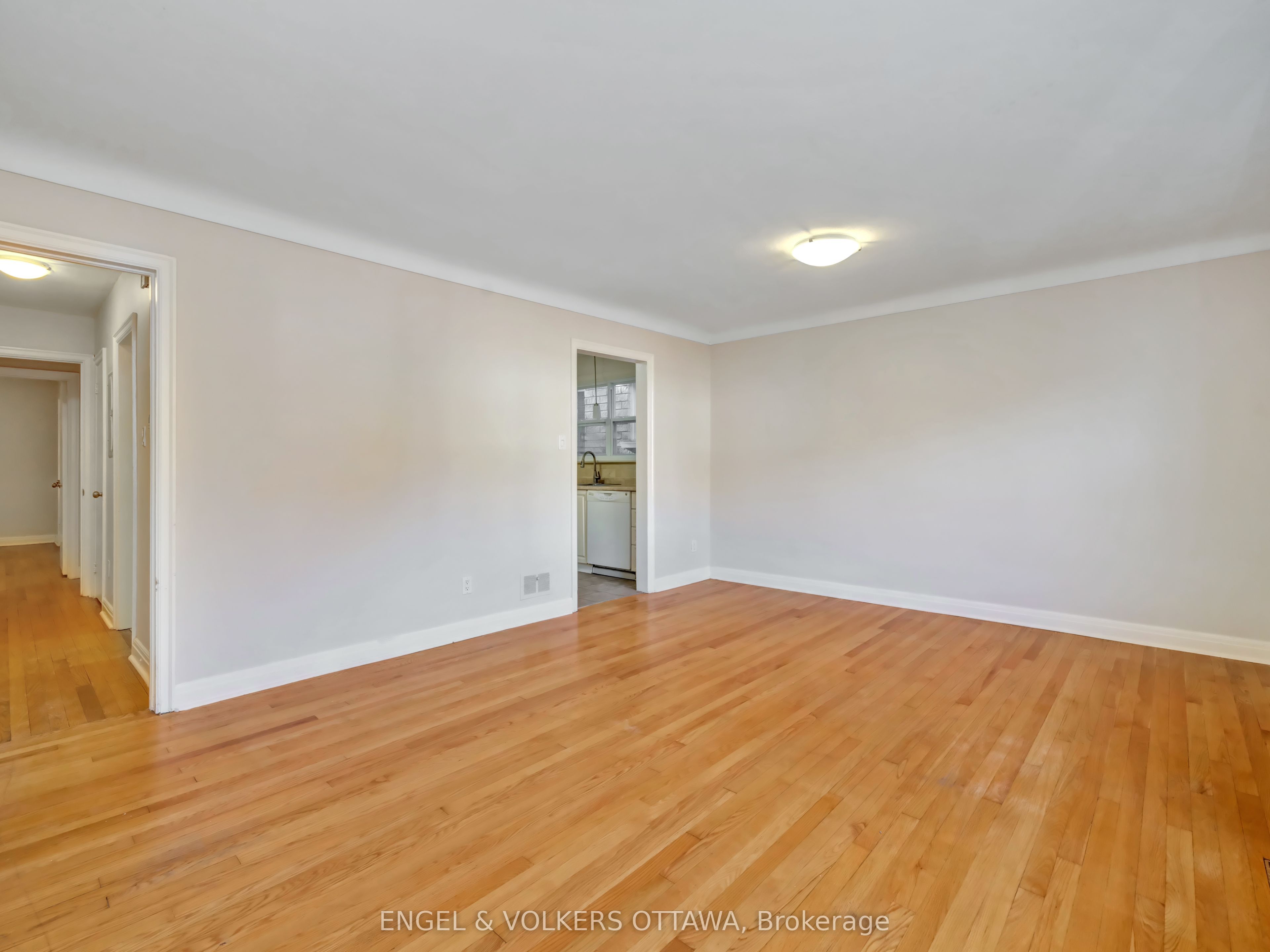 528 Hilson Avenue Property Photo 8