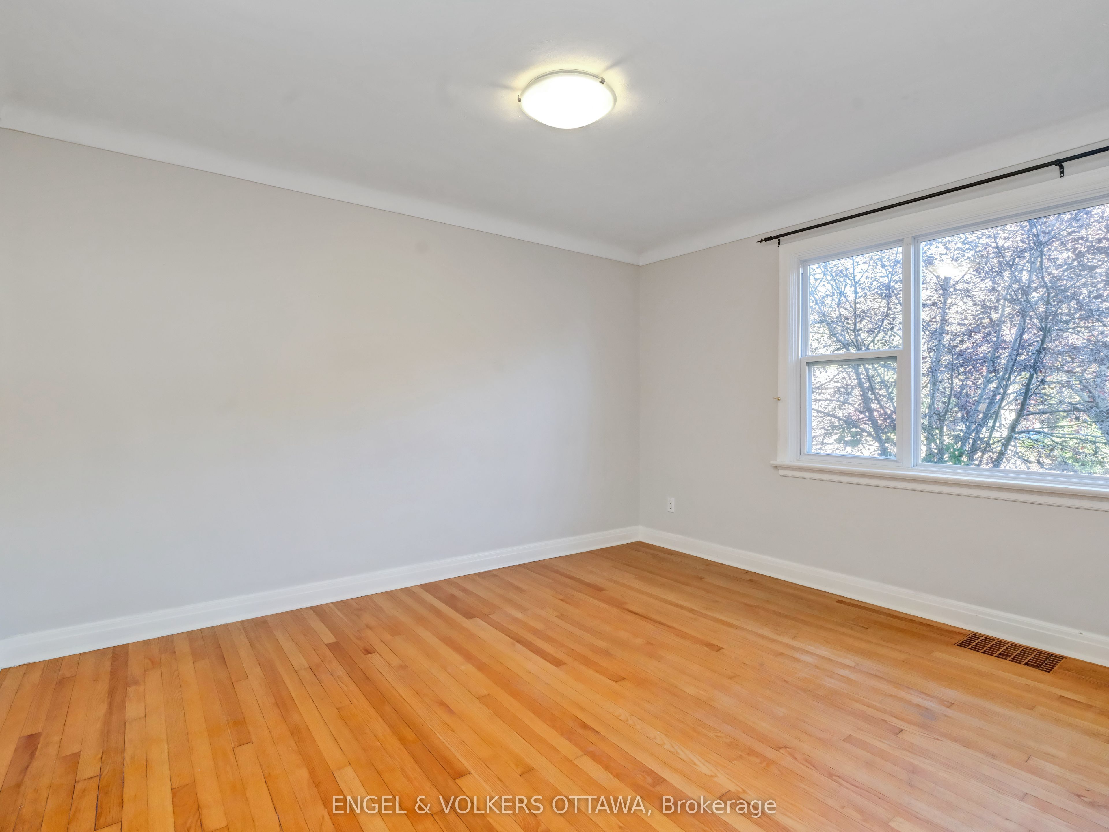 528 Hilson Avenue Property Photo 12
