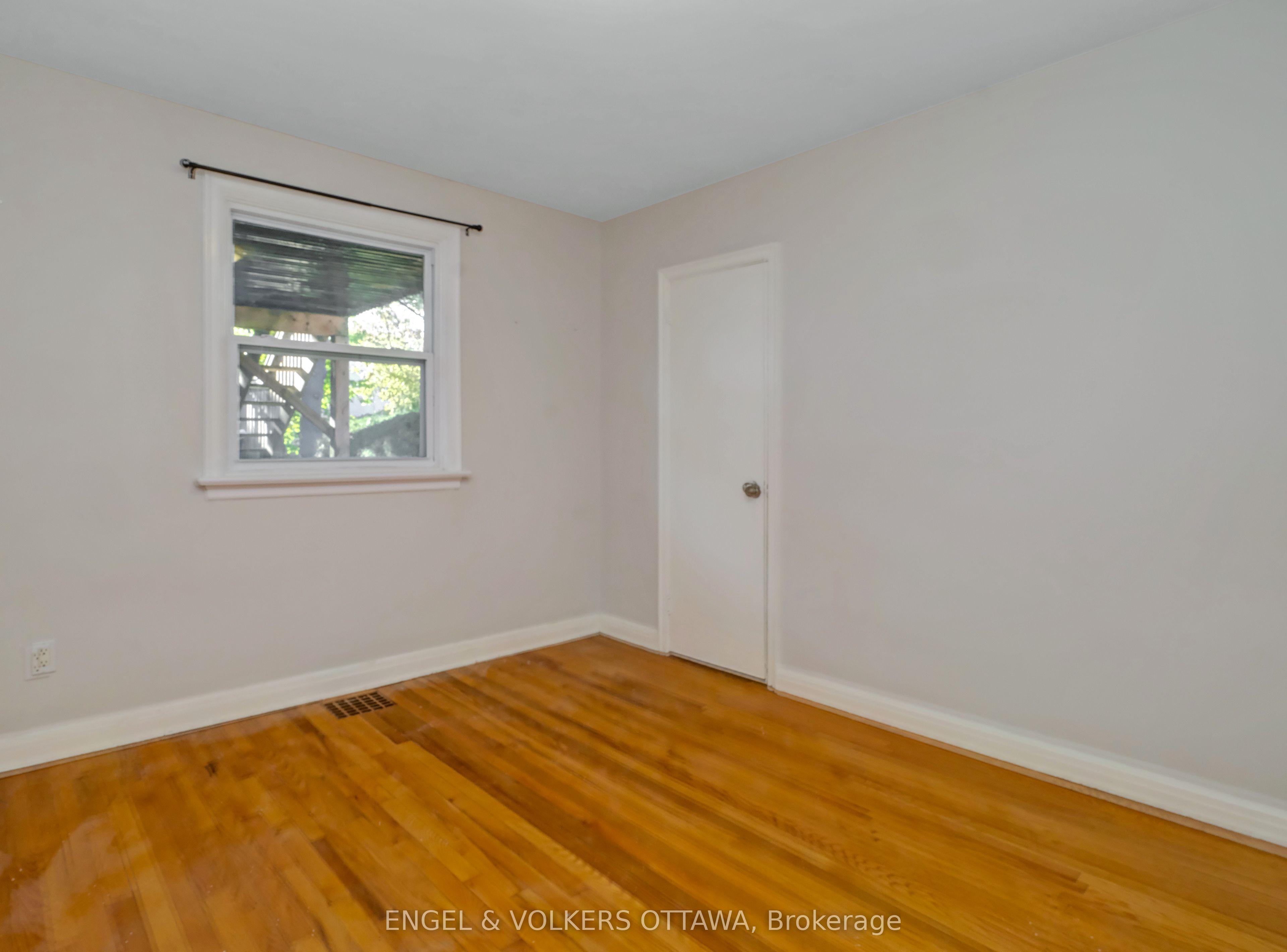 528 Hilson Avenue Property Photo 23