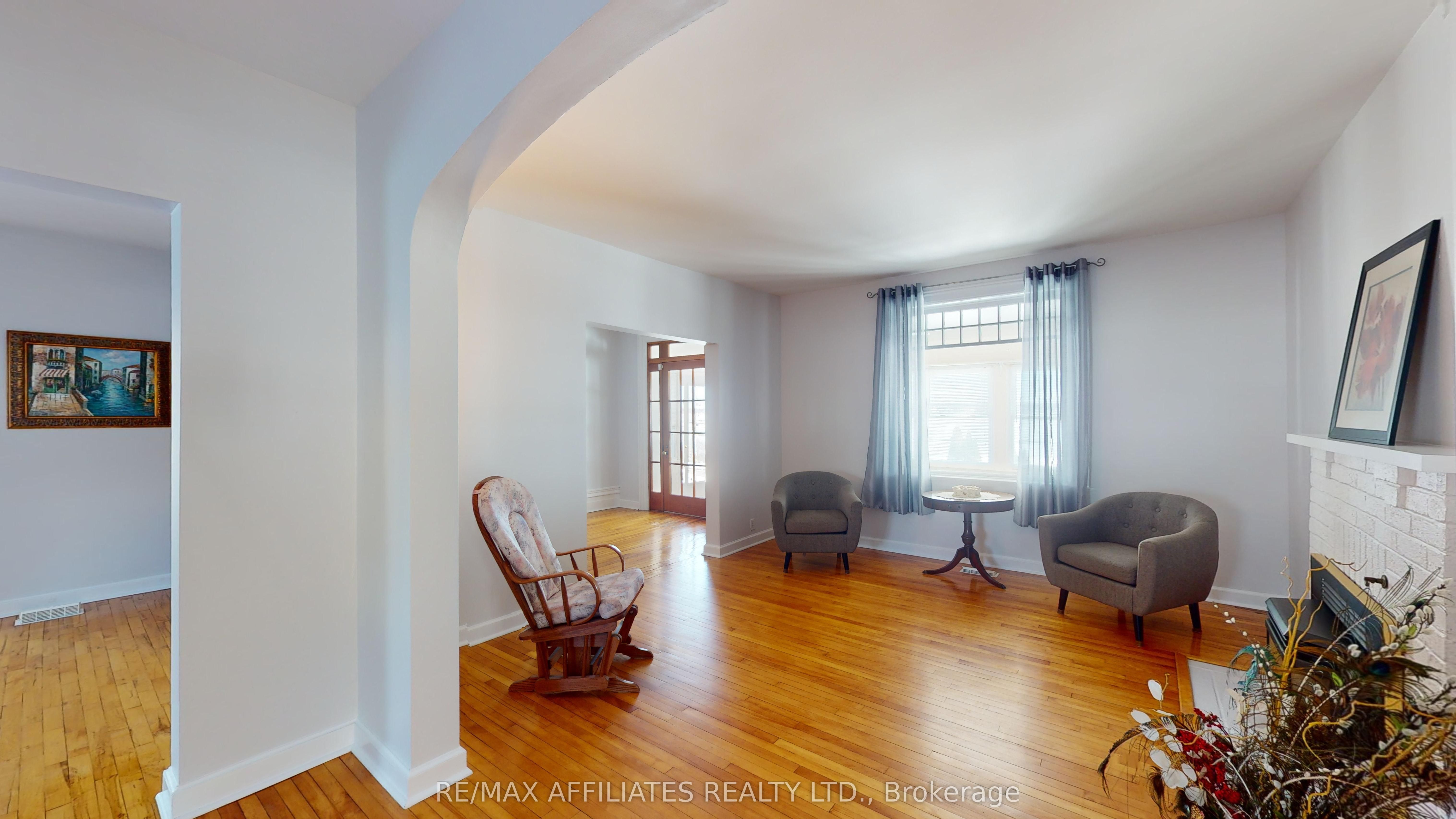 1502 South Campbell Road Property Photo 9