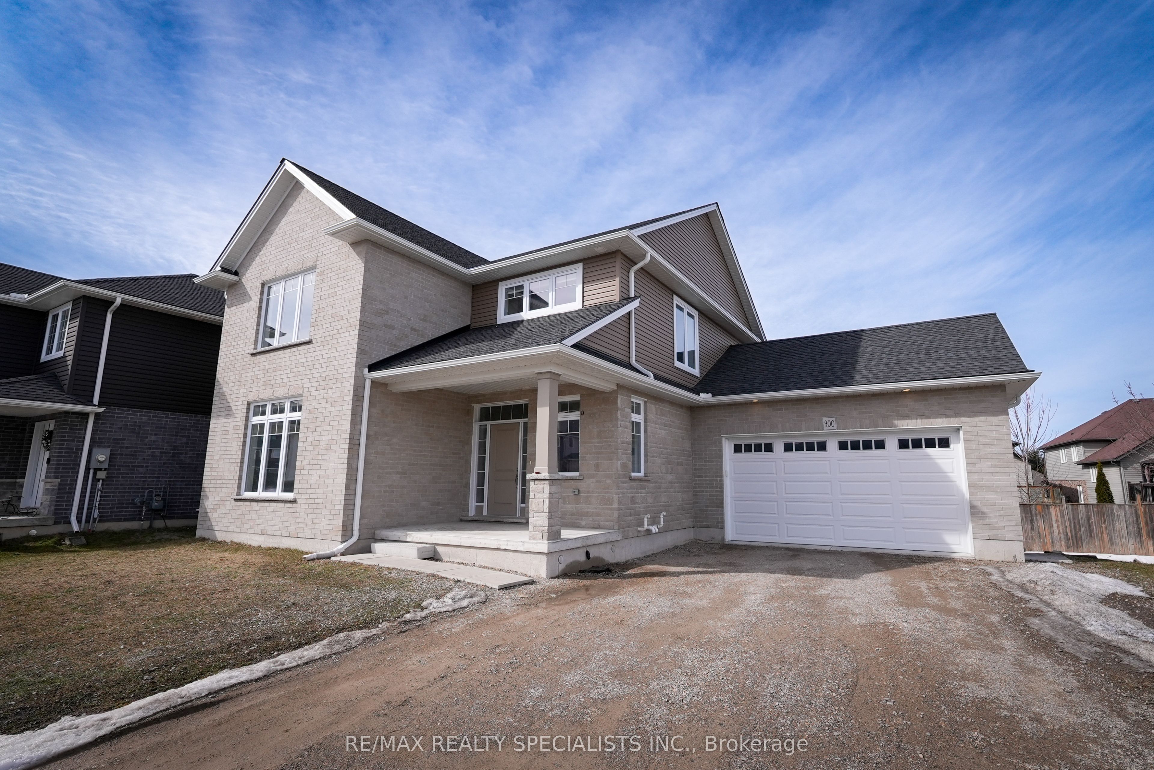 900 Downing Drive Property Photo