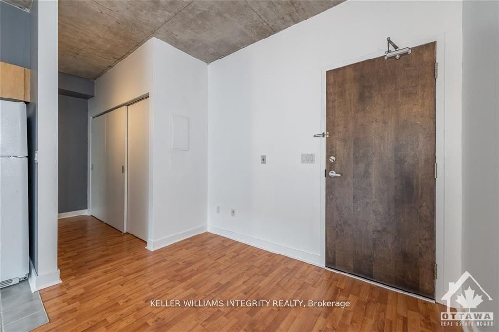 #411 - 383 Cumberland Street Property Photo 5