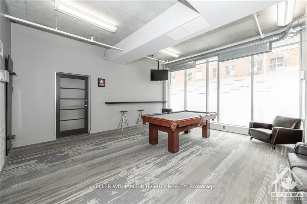 #411 - 383 Cumberland Street Property Photo 18