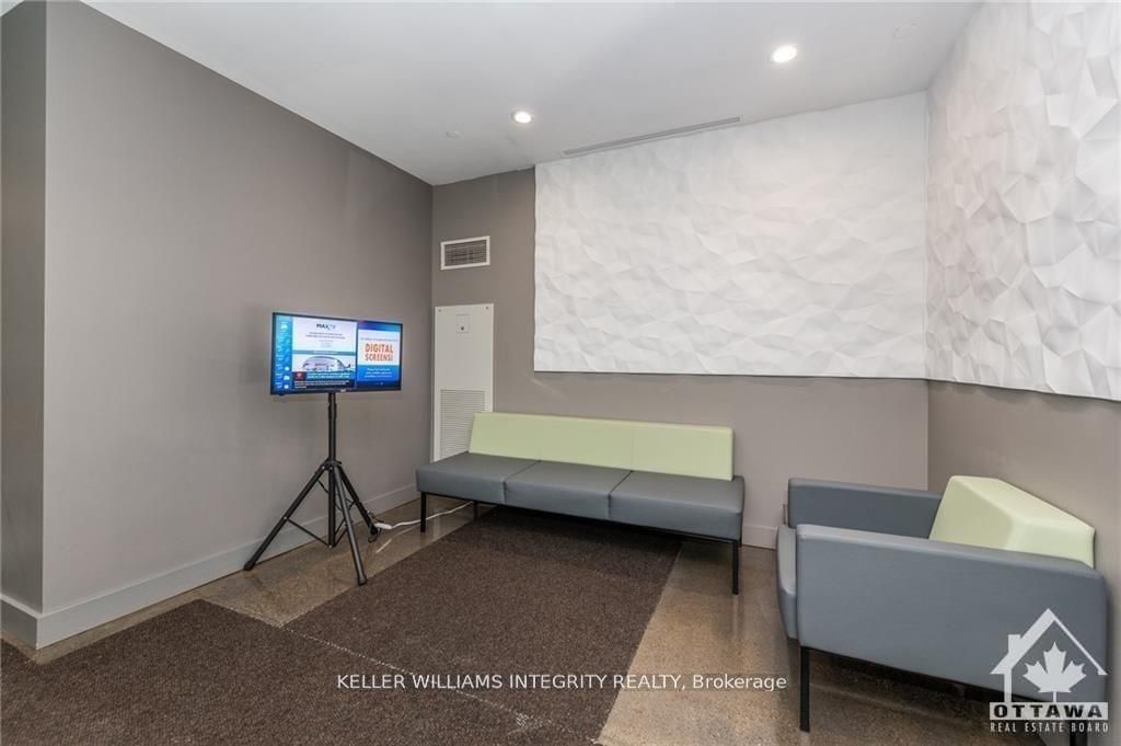 #411 - 383 Cumberland Street Property Photo 22