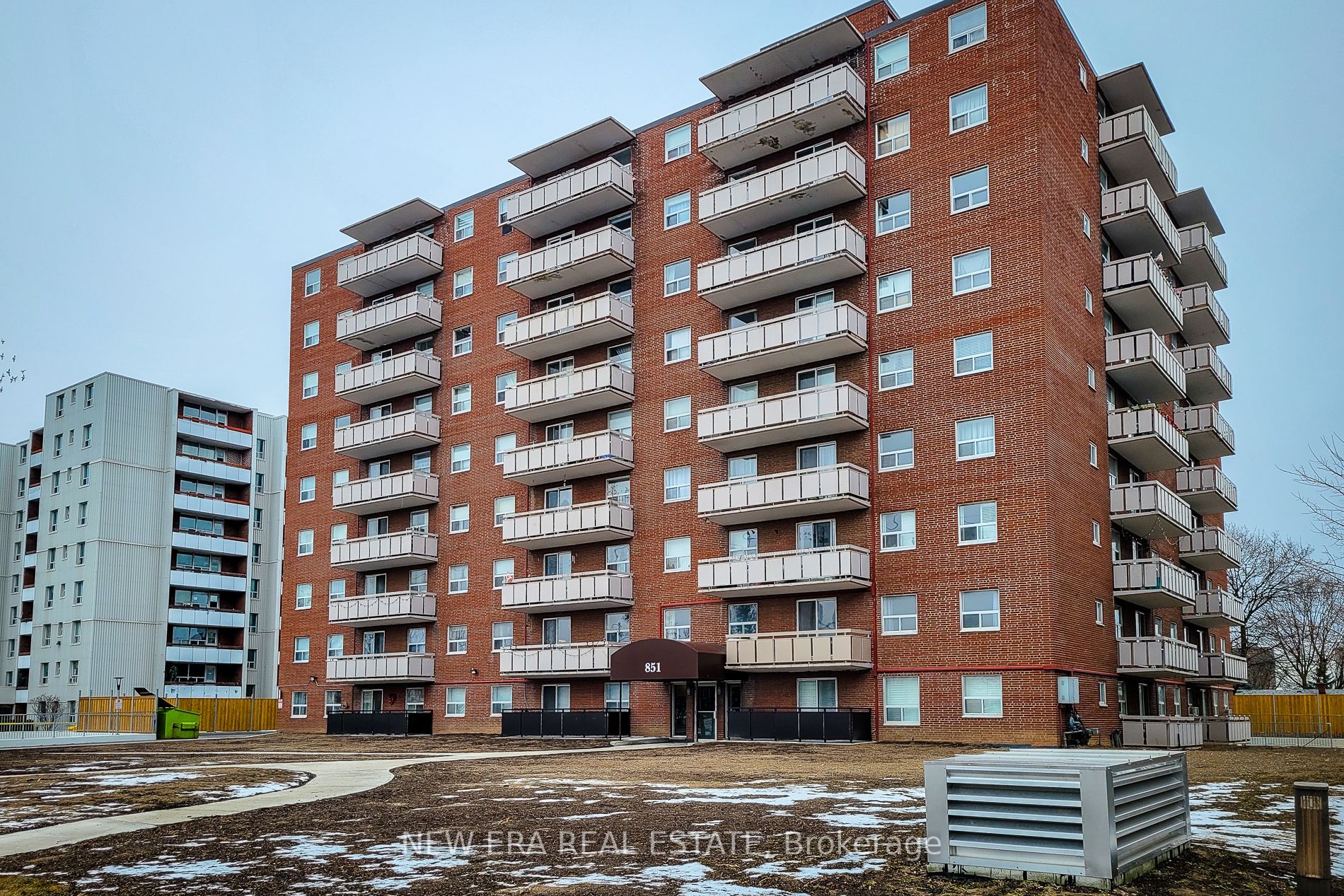 #505 - 851 Queenston Road Property Photo 2