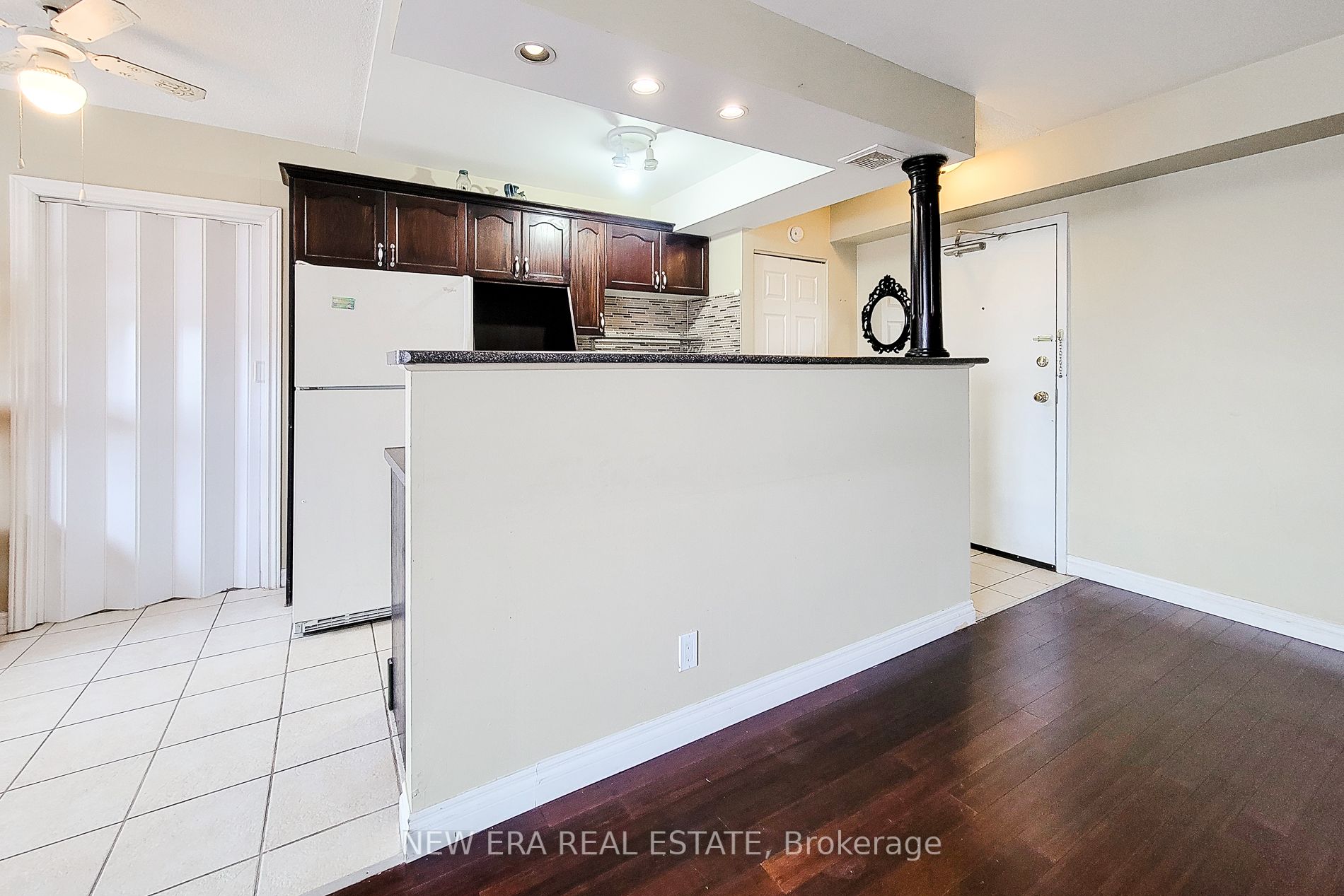 #505 - 851 Queenston Road Property Photo 14