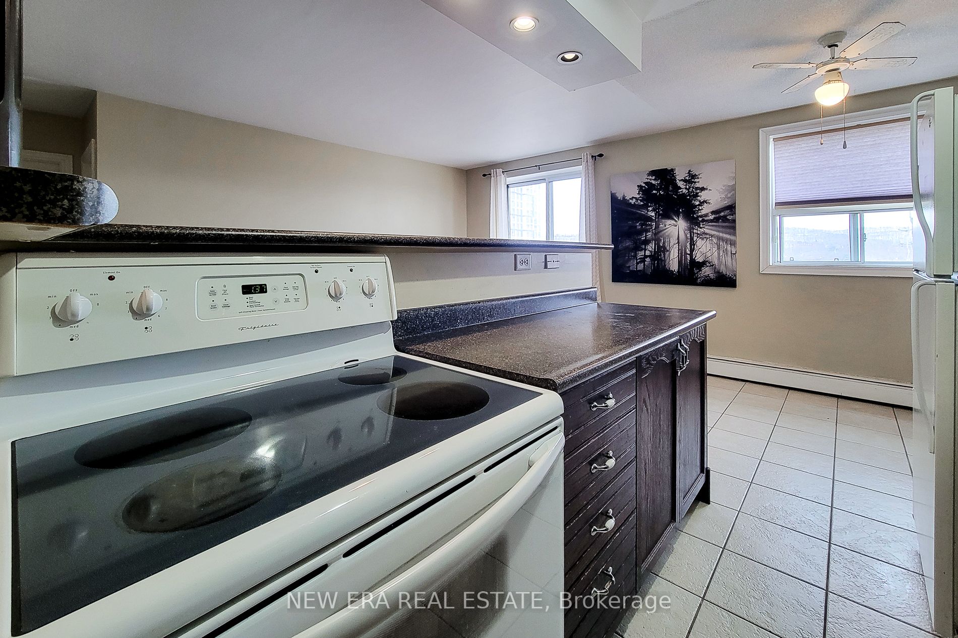 #505 - 851 Queenston Road Property Photo 23