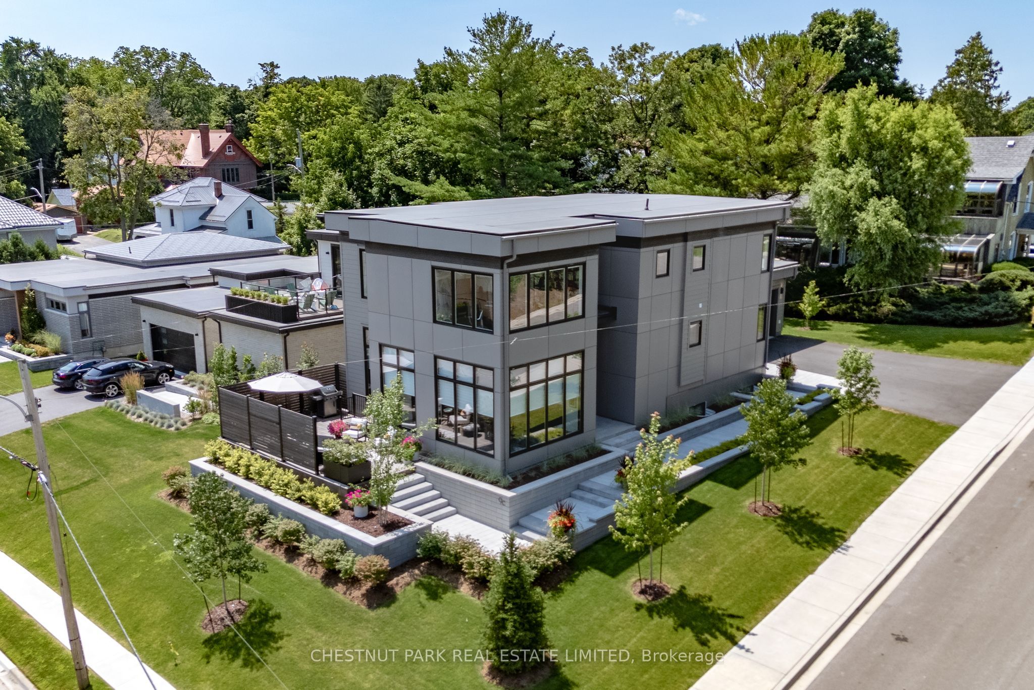 9c Hill Street Property Photo