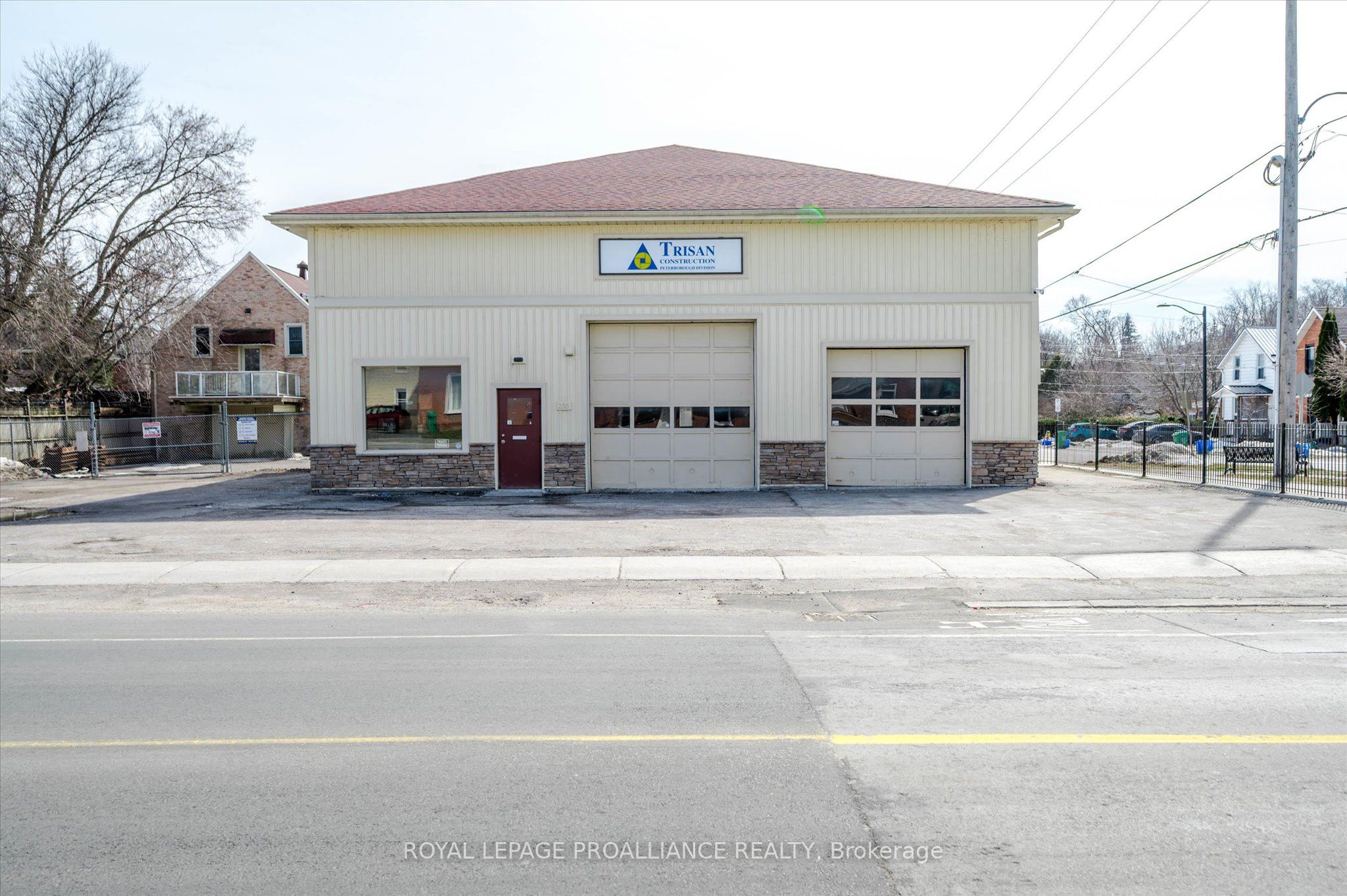 255 Mcdonnel Street Property Photo