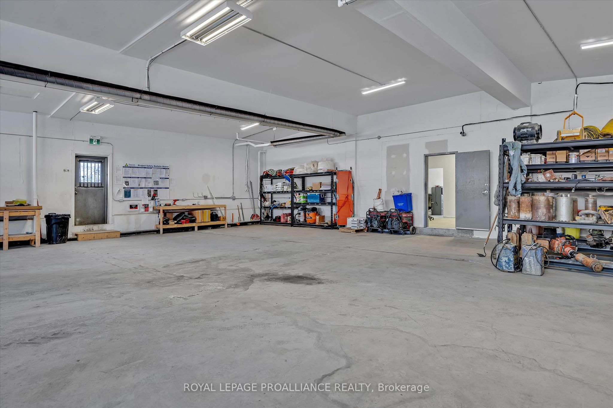 255 Mcdonnel Street Property Photo 8