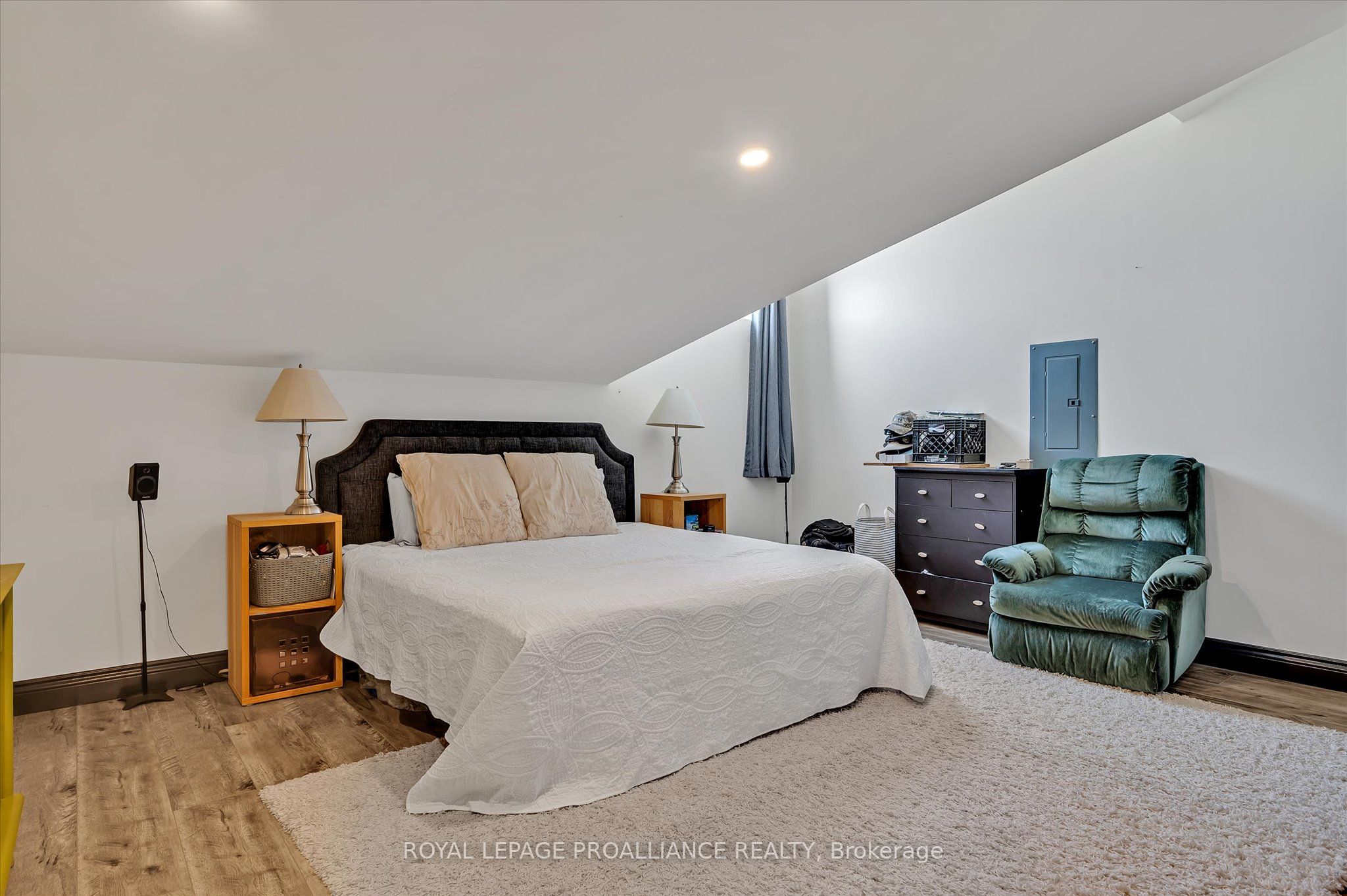255 Mcdonnel Street Property Photo 17