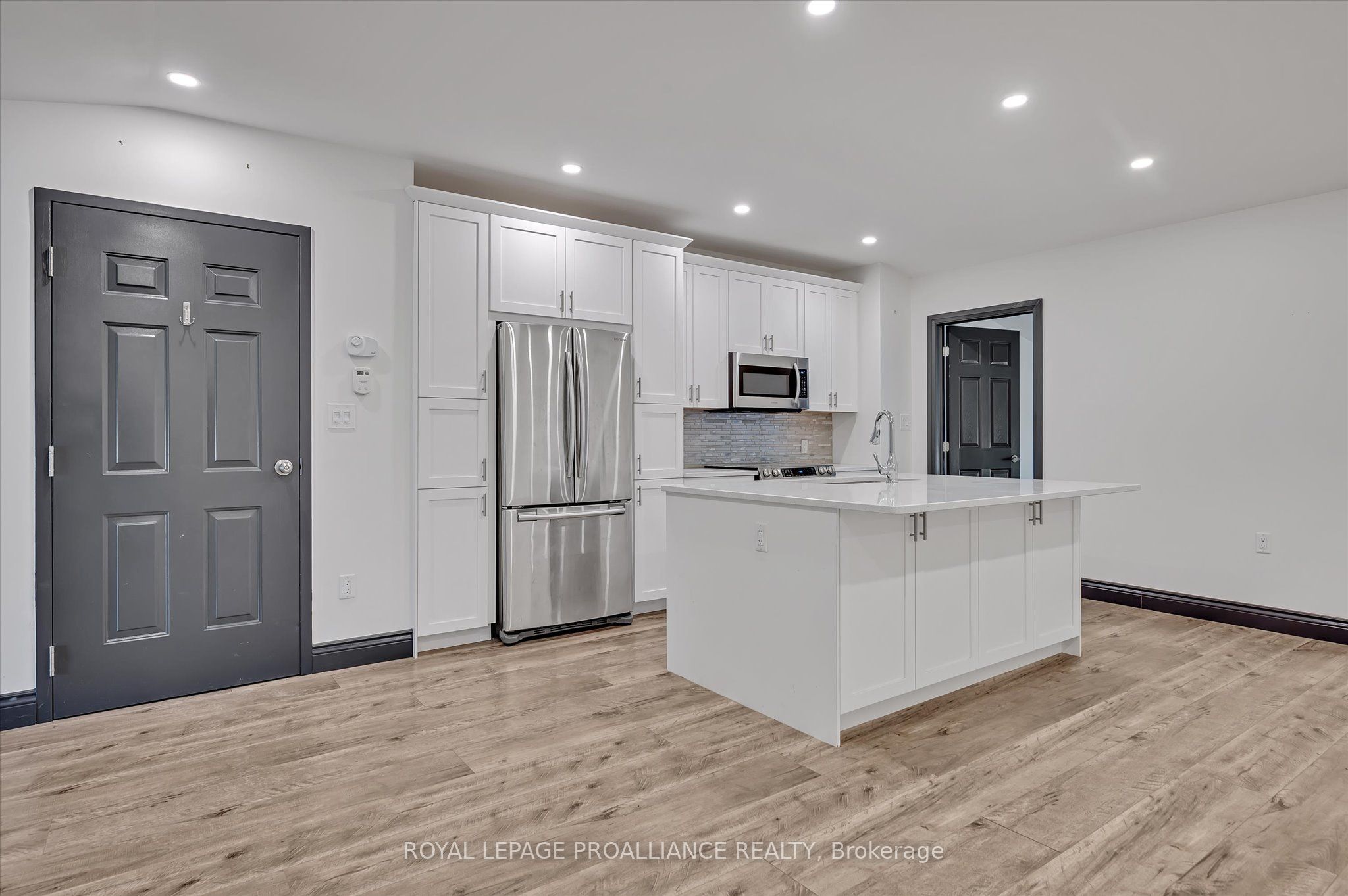 255 Mcdonnel Street Property Photo 23