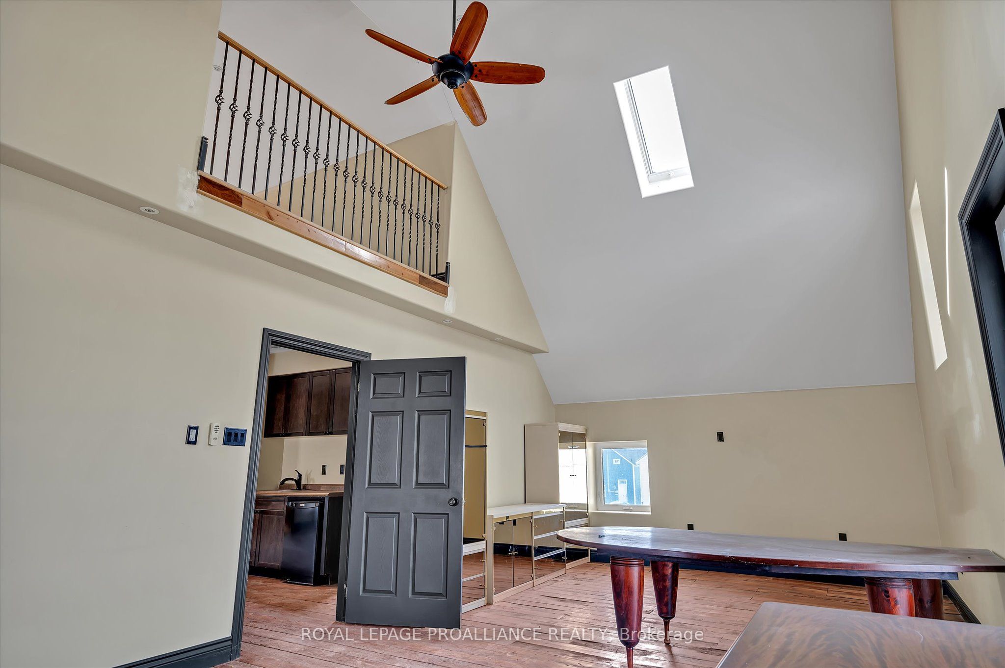 255 Mcdonnel Street Property Photo 45