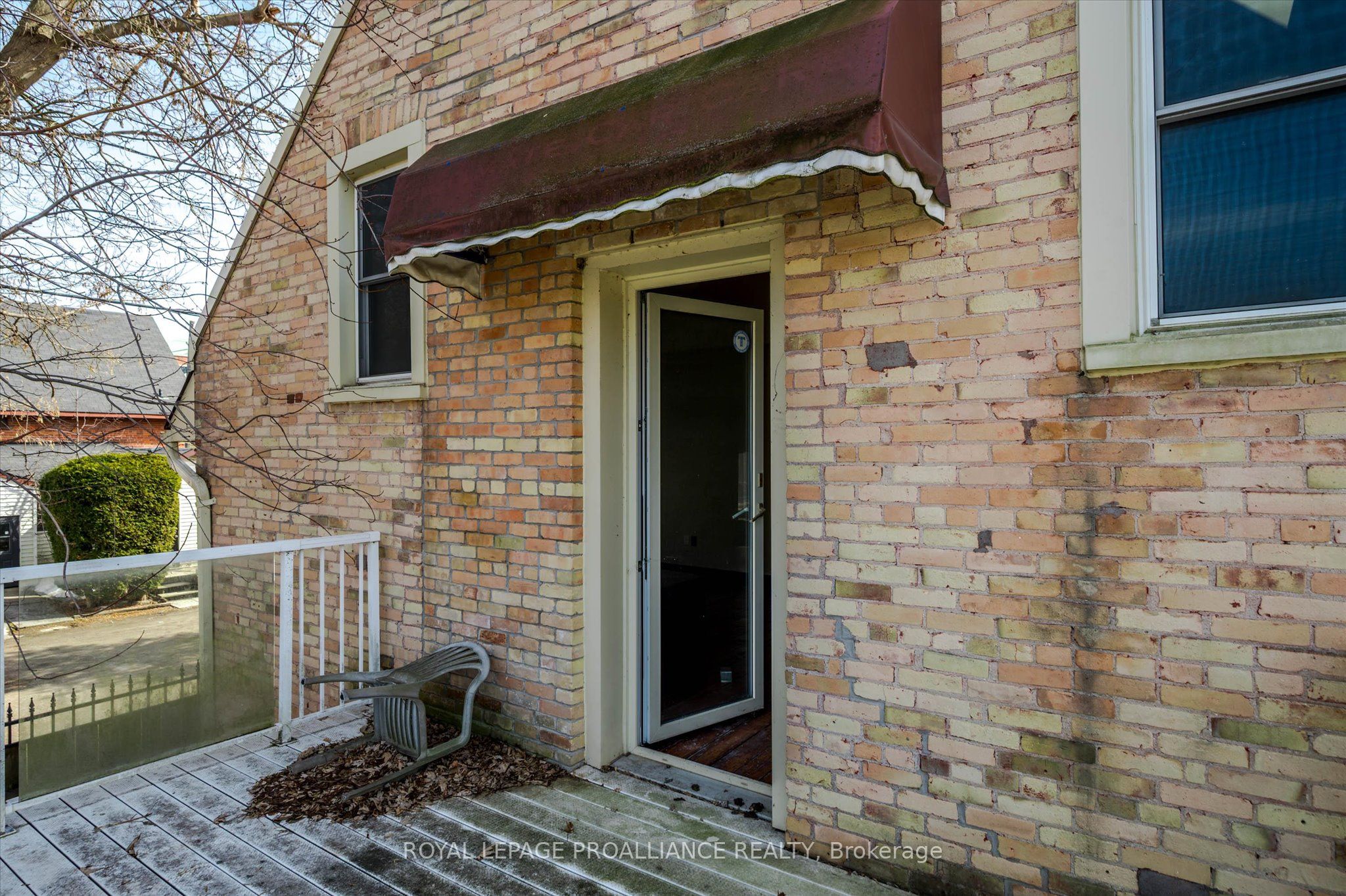 255 Mcdonnel Street Property Photo 46