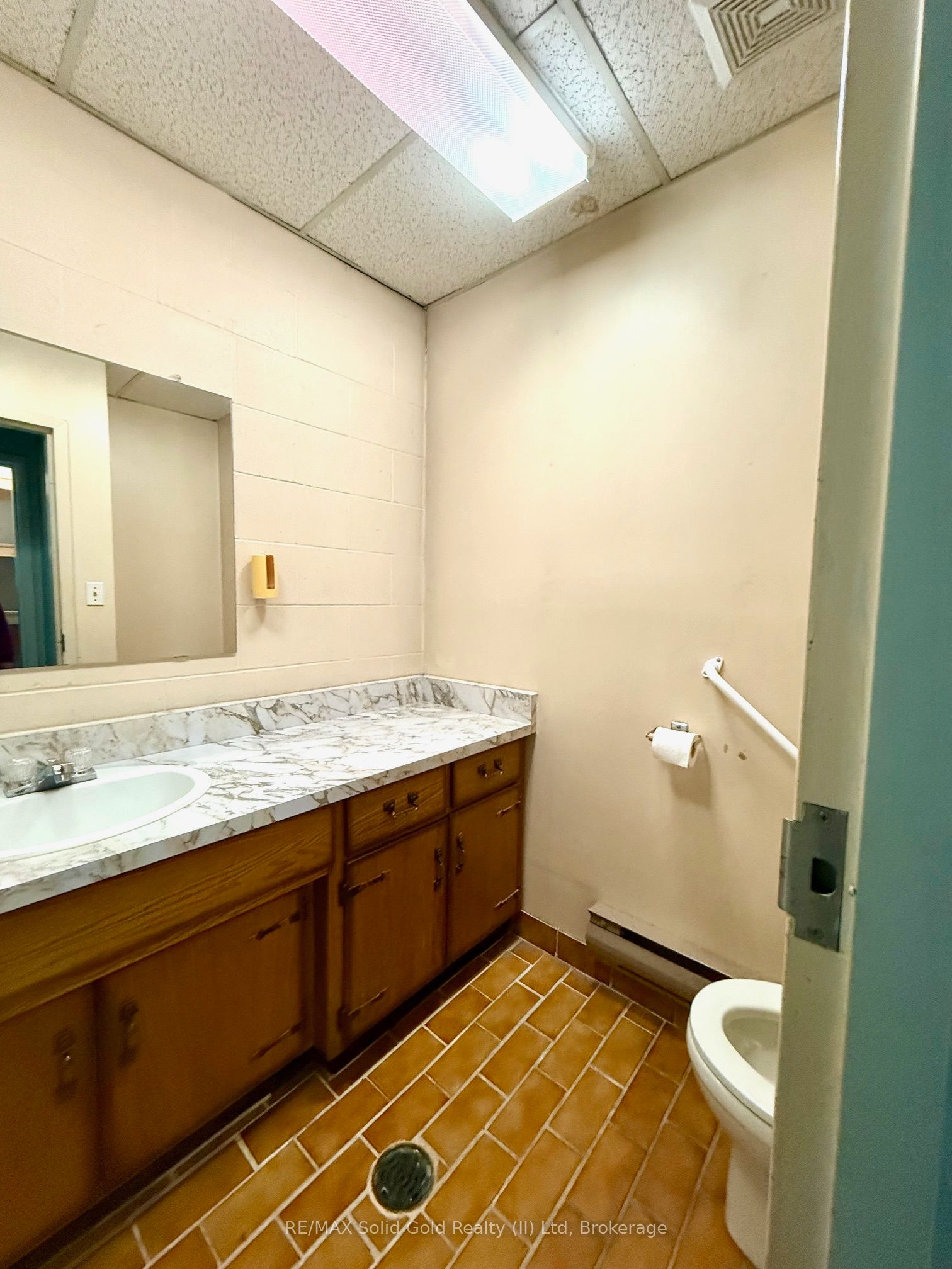 15 Westmount Road Property Photo 11