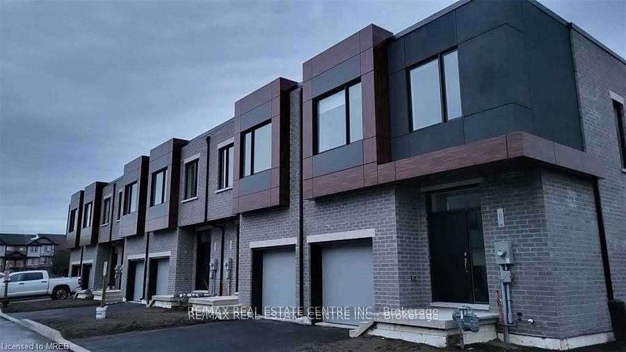 #5 - 416 Dundas Street Property Photo