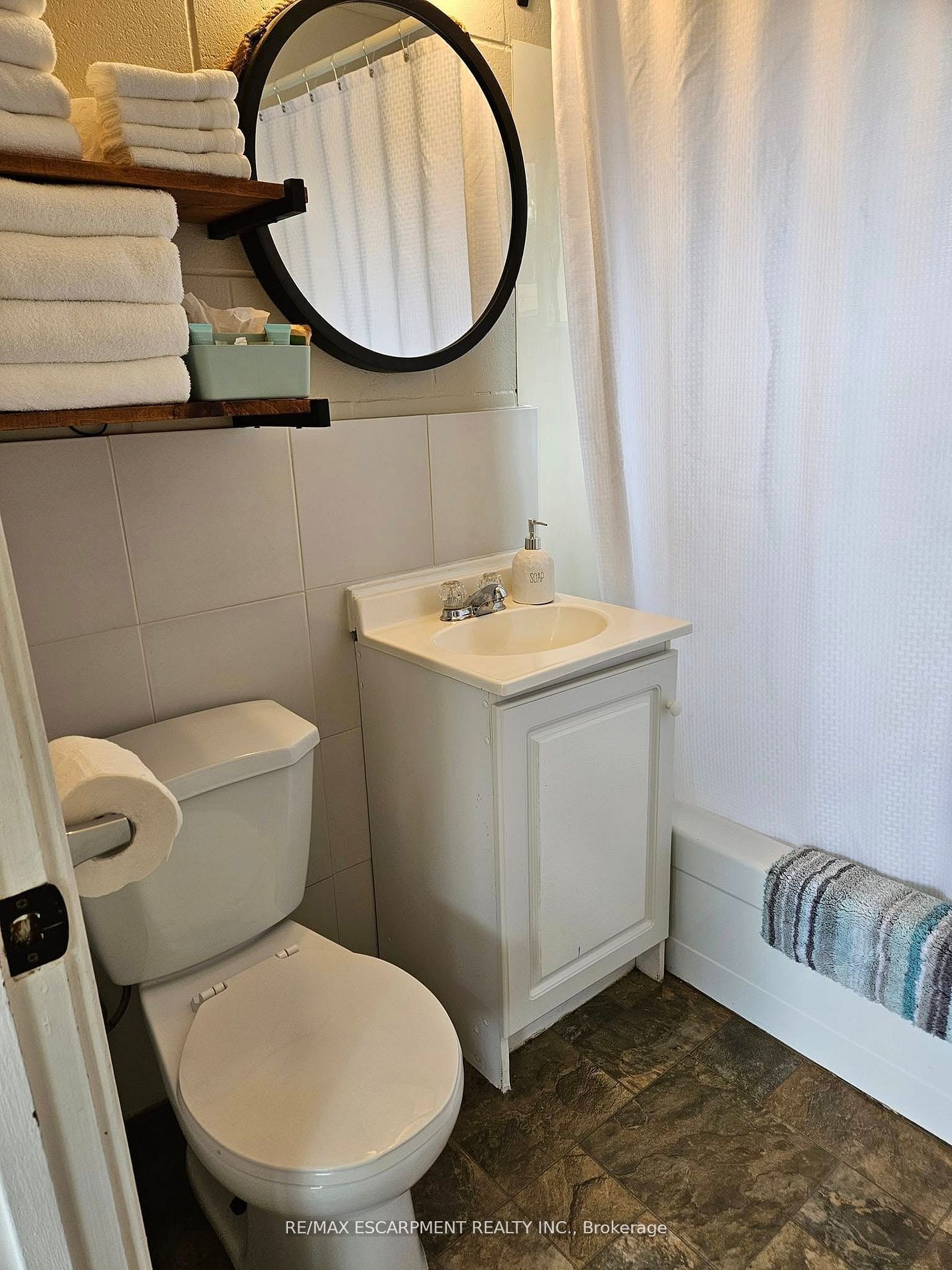 9717 Army Camp Road Property Photo 24