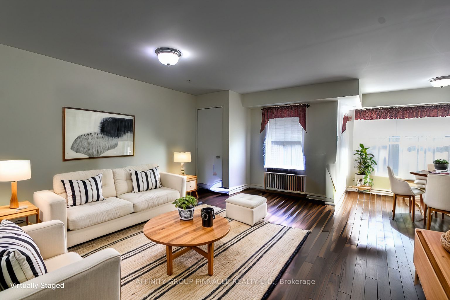 8 Huron Street E 106 Property Photo 17