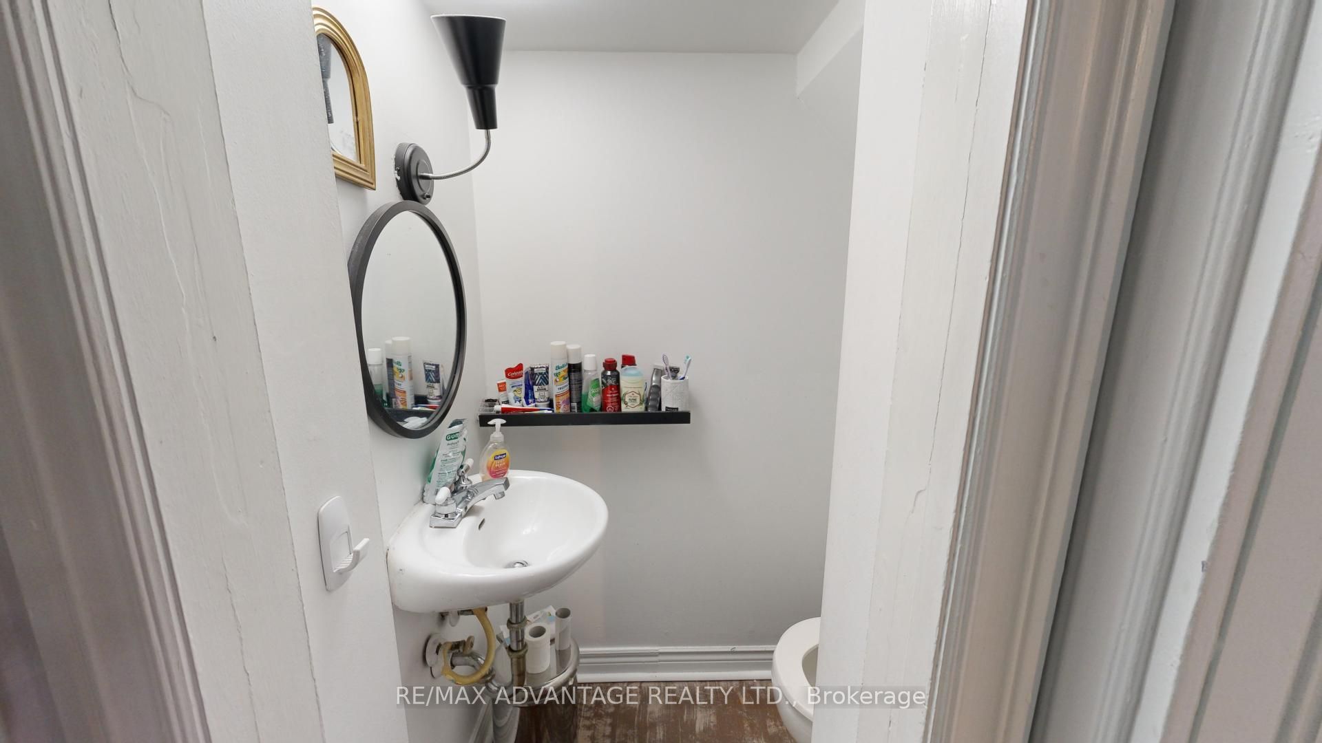 193 Wharncliffe Road Property Photo 14